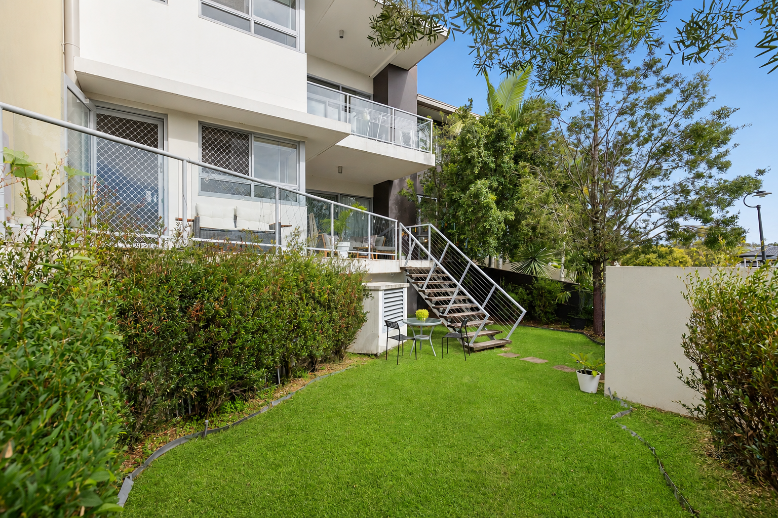 30/137 Scottsdale Drive — photo 6 of 16