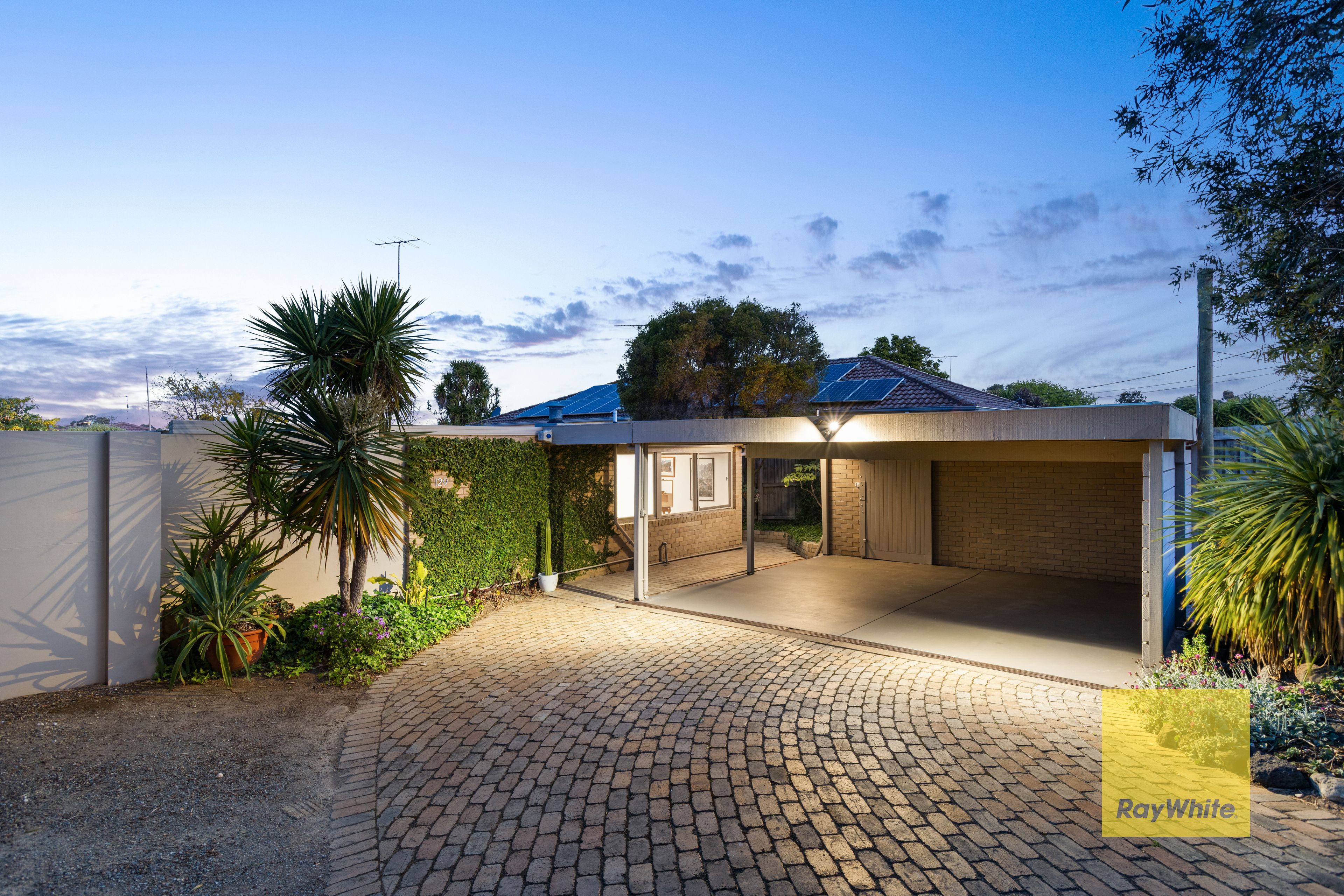 129 South Valley Road, Highton VIC 3216