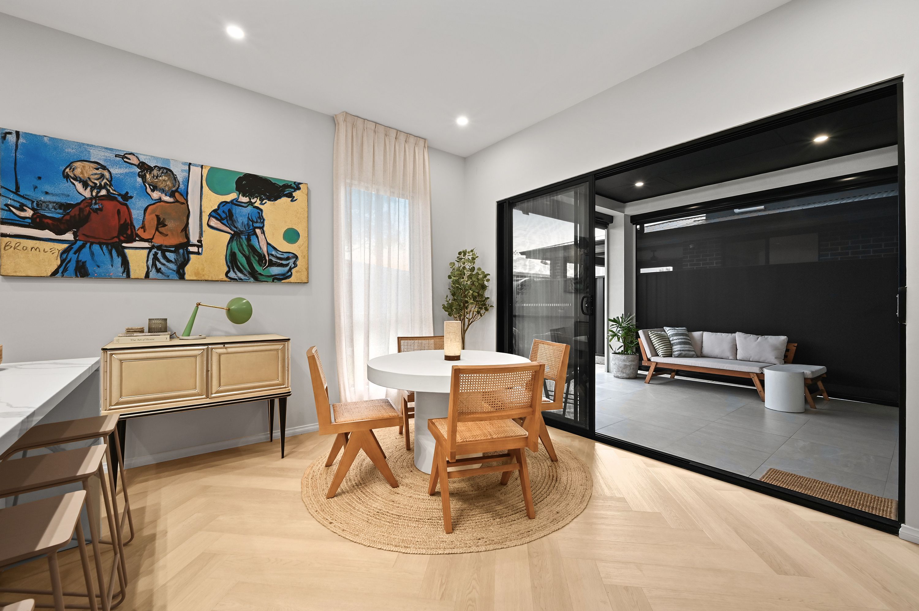 3 Burnett Crescent — photo 18 of 30