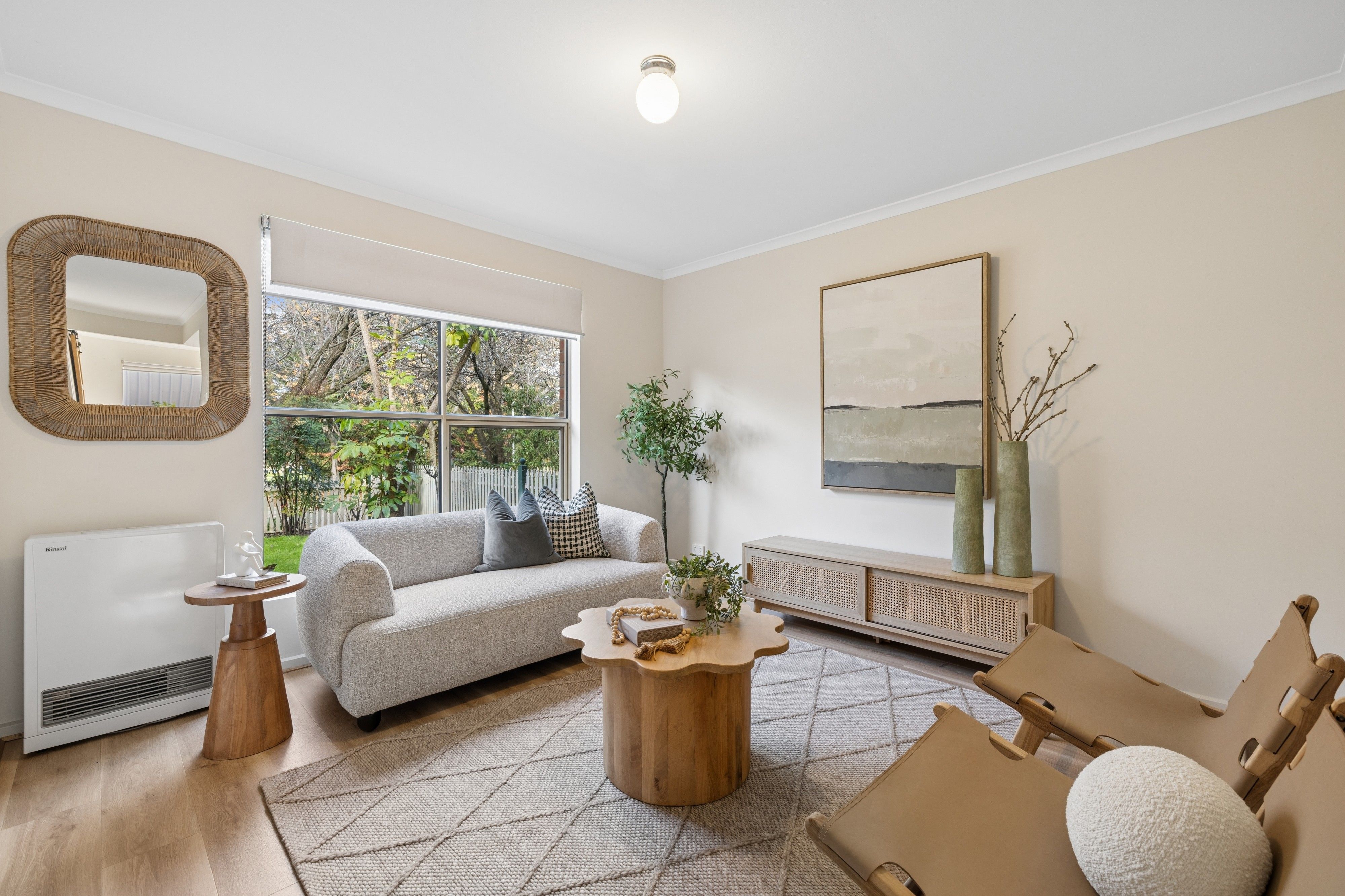 2/9 Mayfair Place — photo 3 of 25