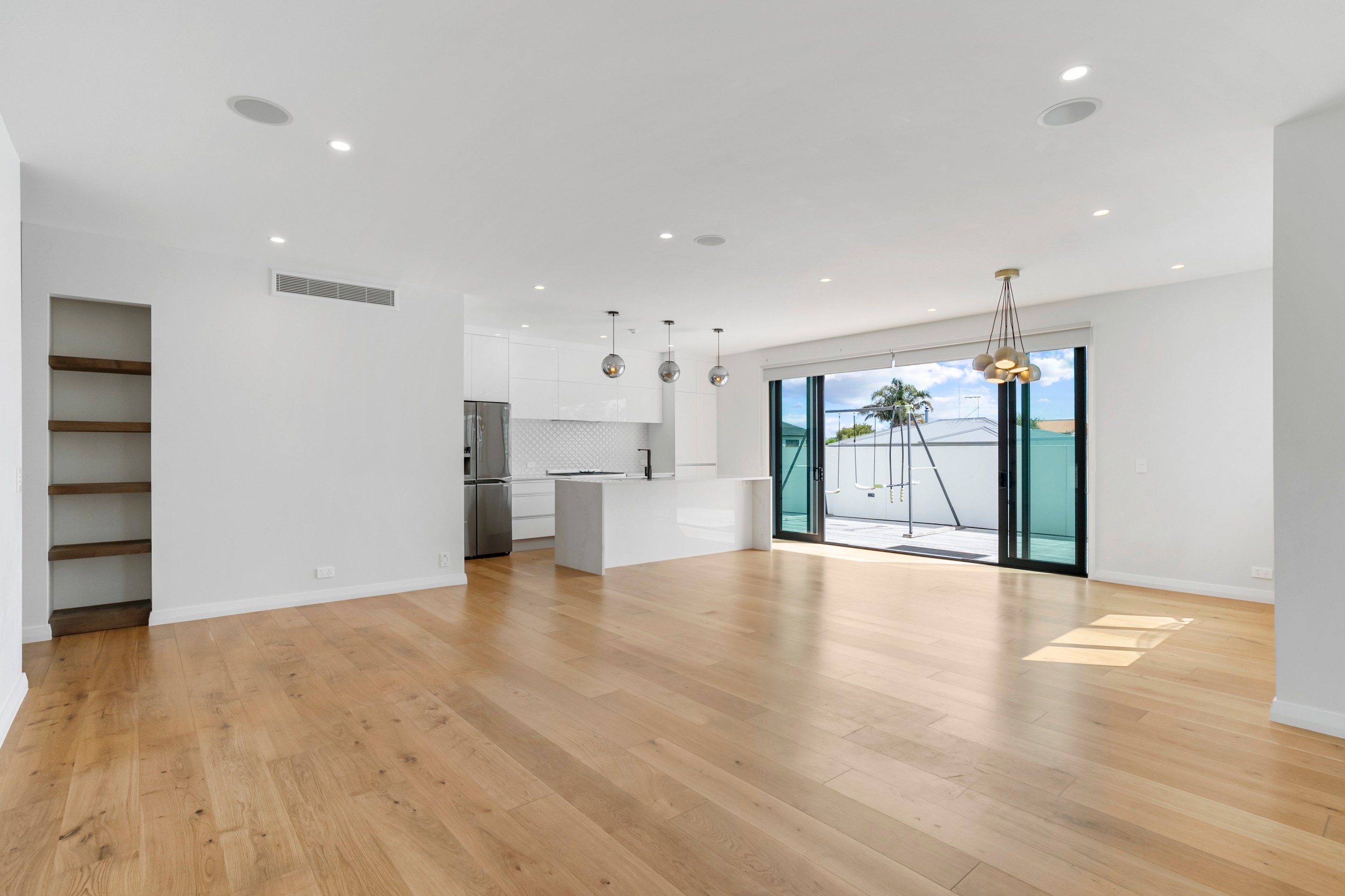 92A Flanshaw Street, Te Atatu South, Waitakere City