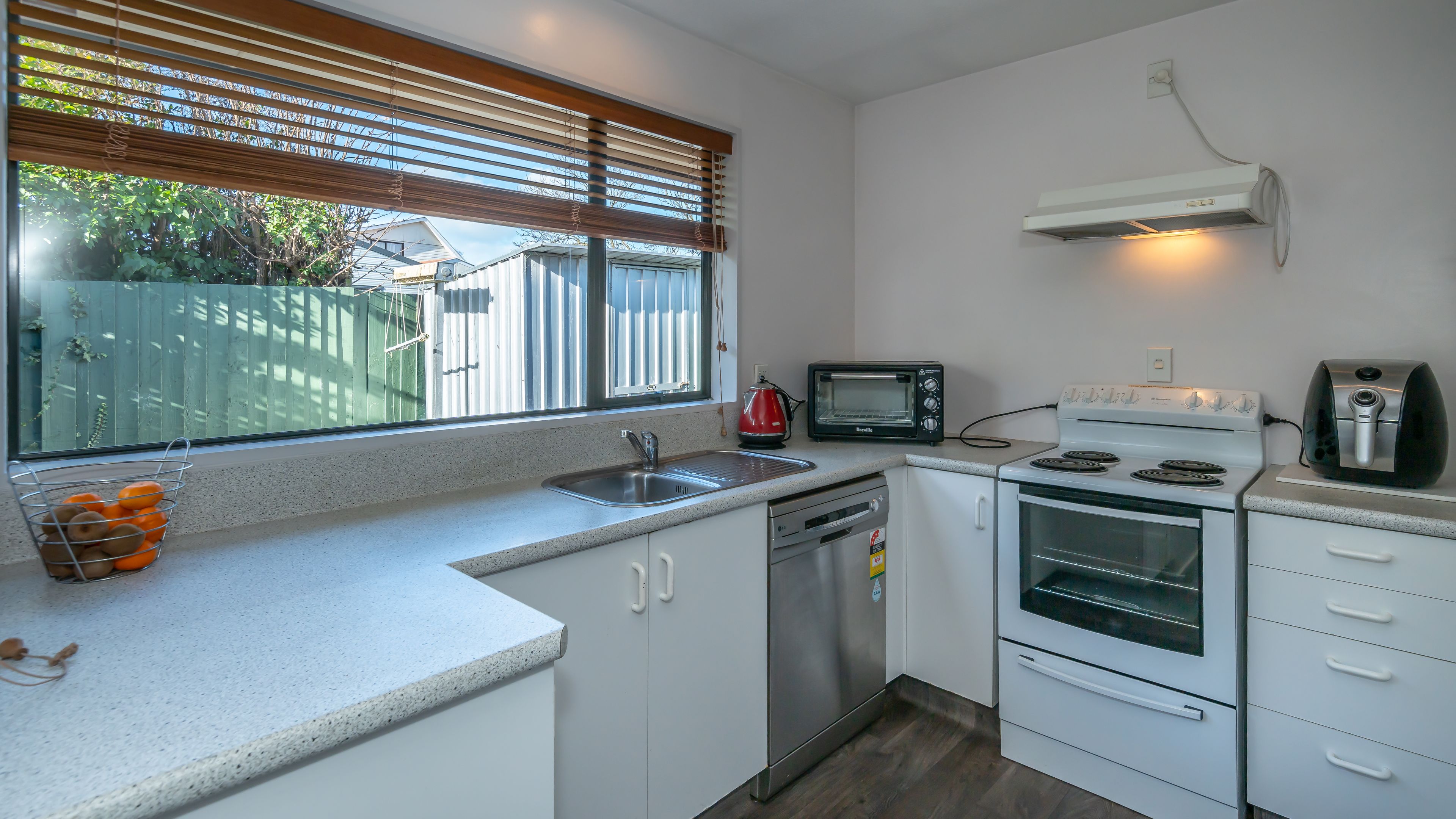 2/58 Cresswell Avenue, Burwood, Christchurch City