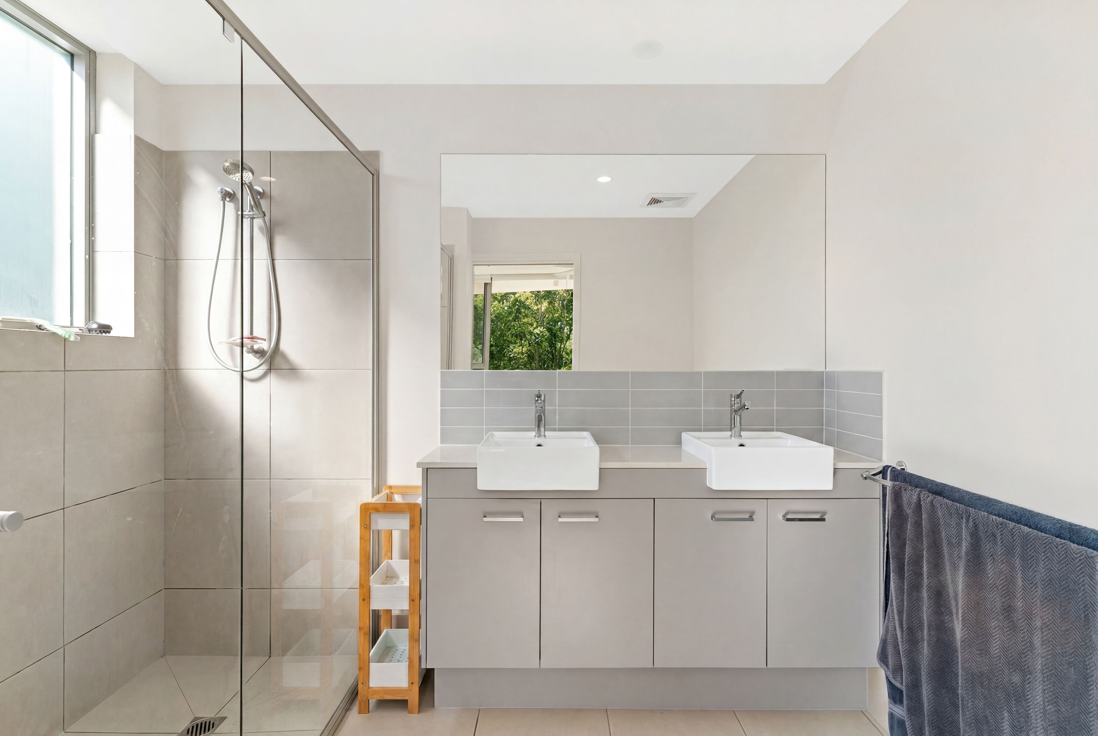 303/7 Spring Street — photo 11 of 30
