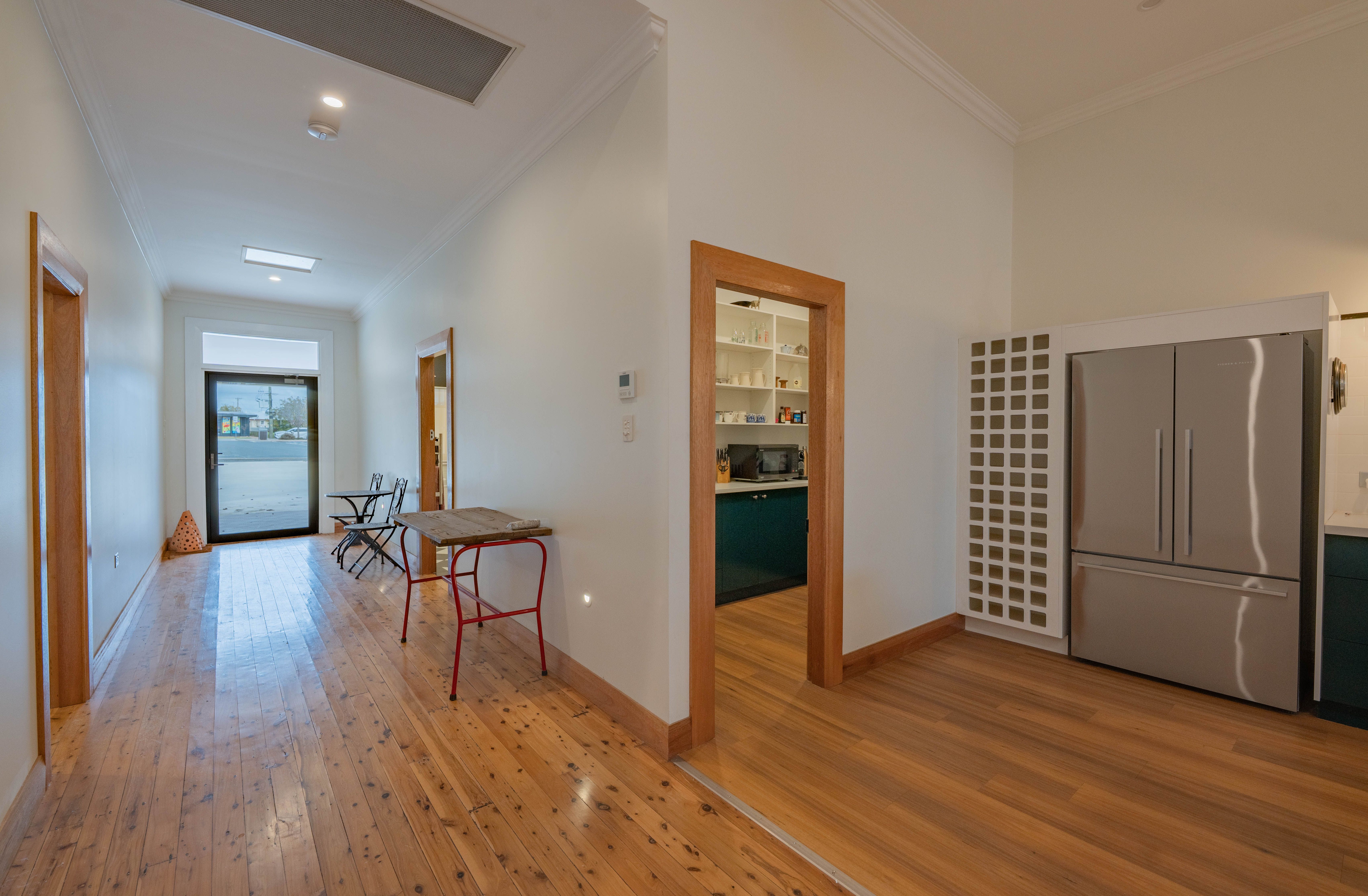 176 Main Street — photo 4 of 30