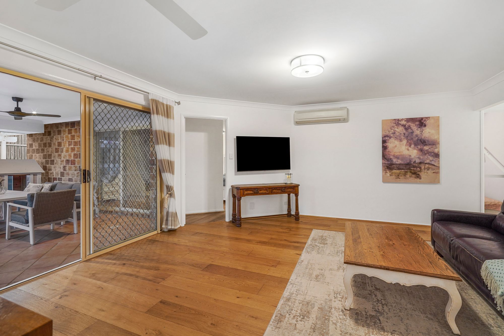 104 Bangalow Street — photo 7 of 12