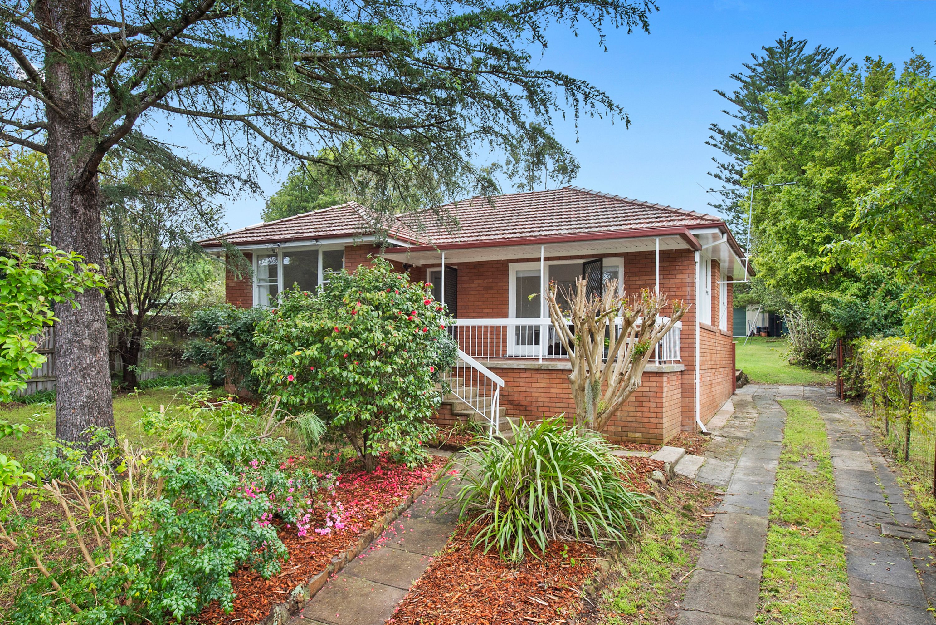50 Woodcourt Road
