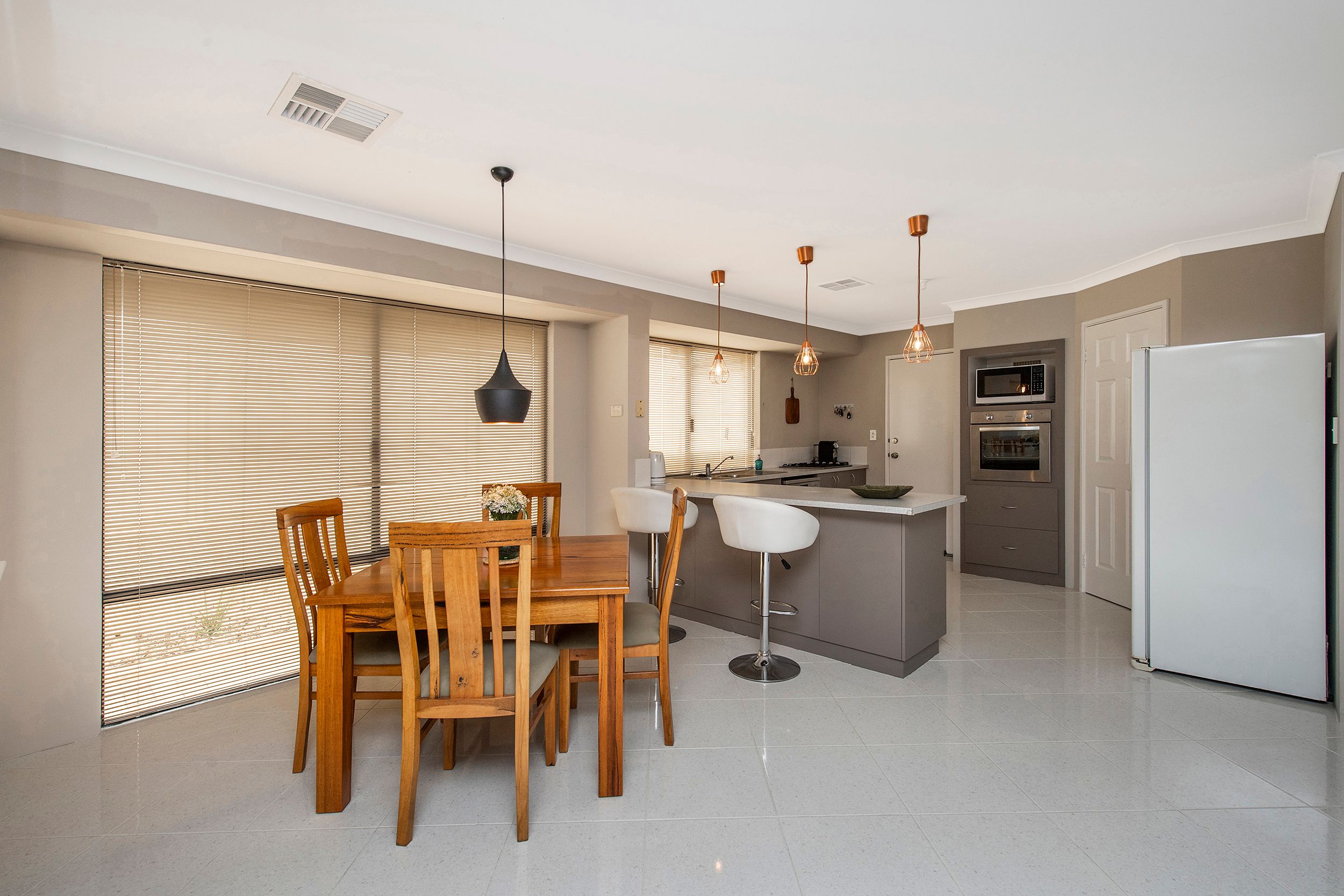 37 Liesham Crescent, Baldivis, WA 6171