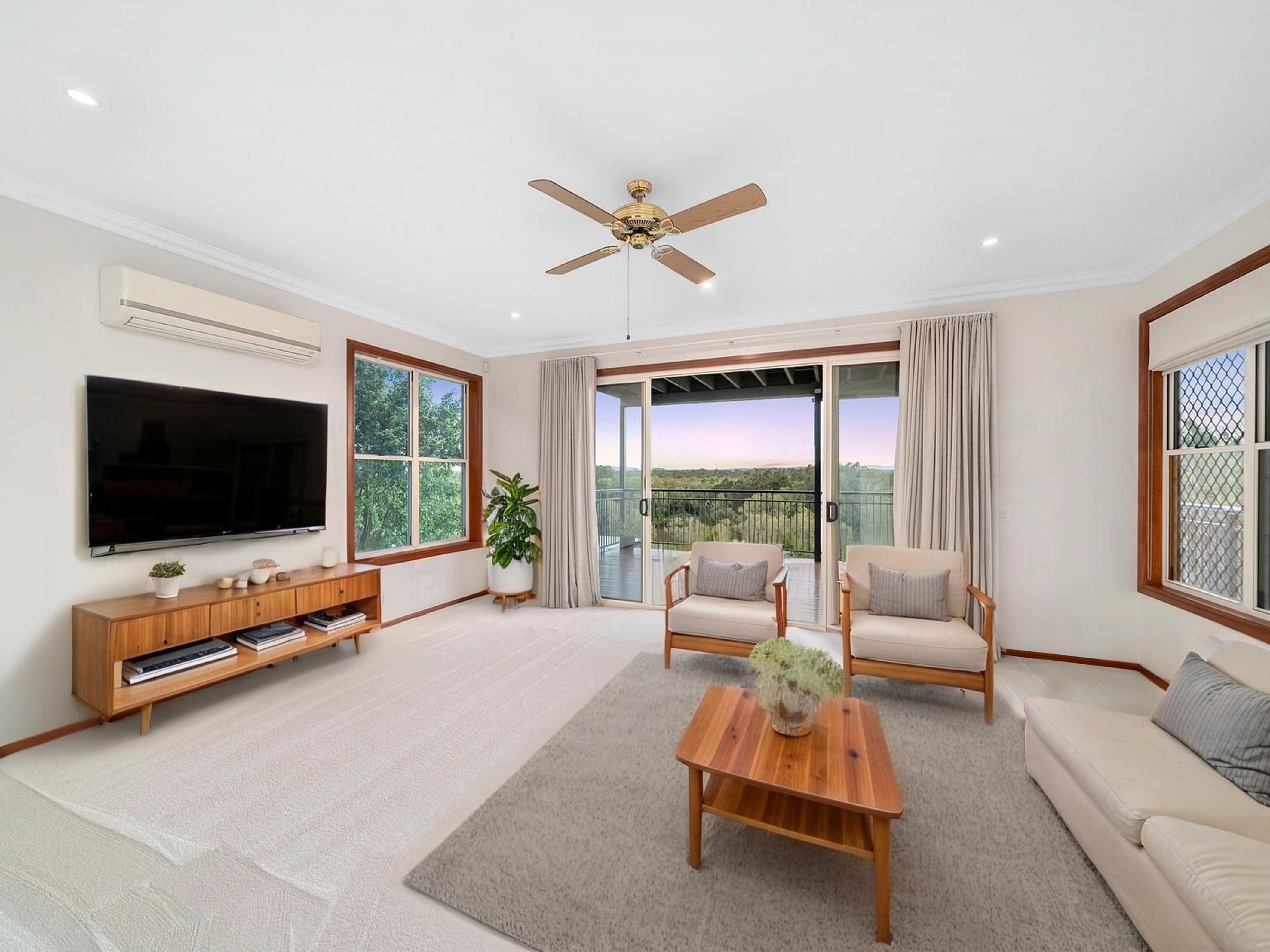 1 Lough Court, Murrumba Downs, QLD 4503