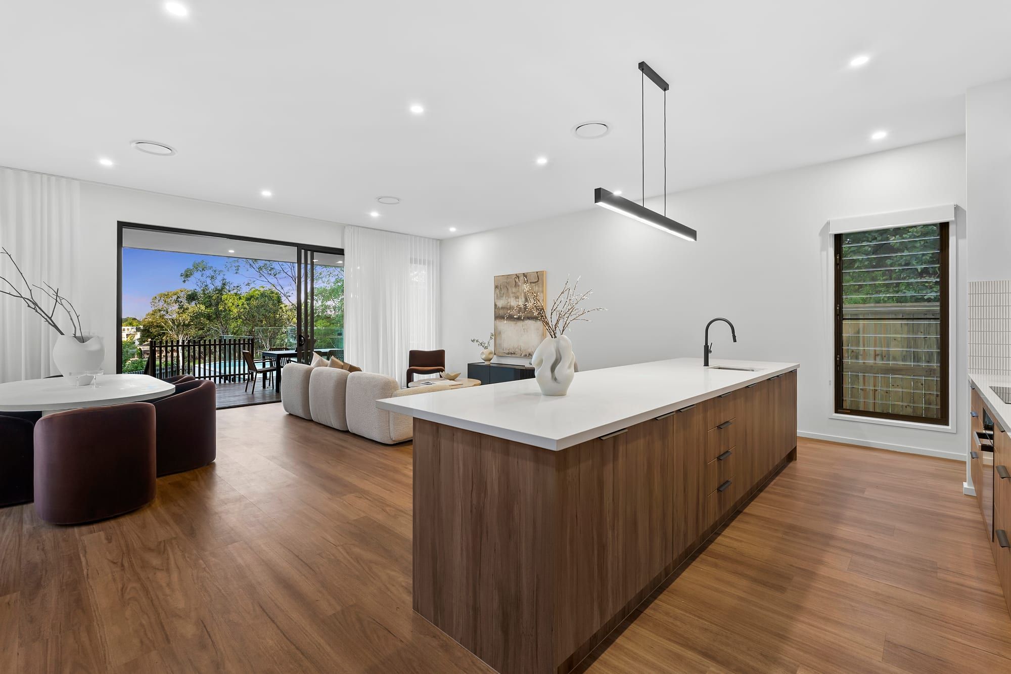 270 Jesmond Road — photo 6 of 25