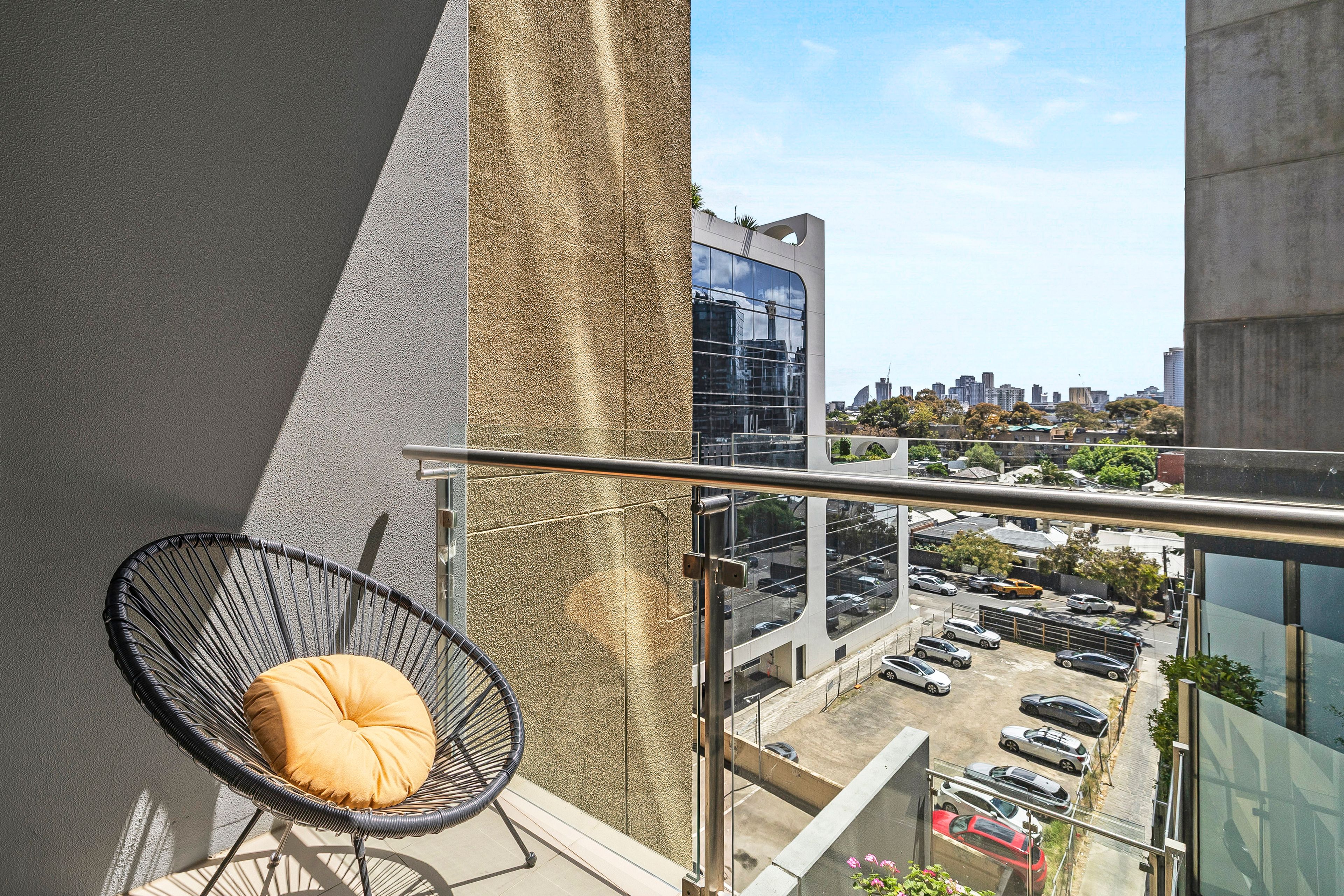 516/338 Kings Way — photo 6 of 10