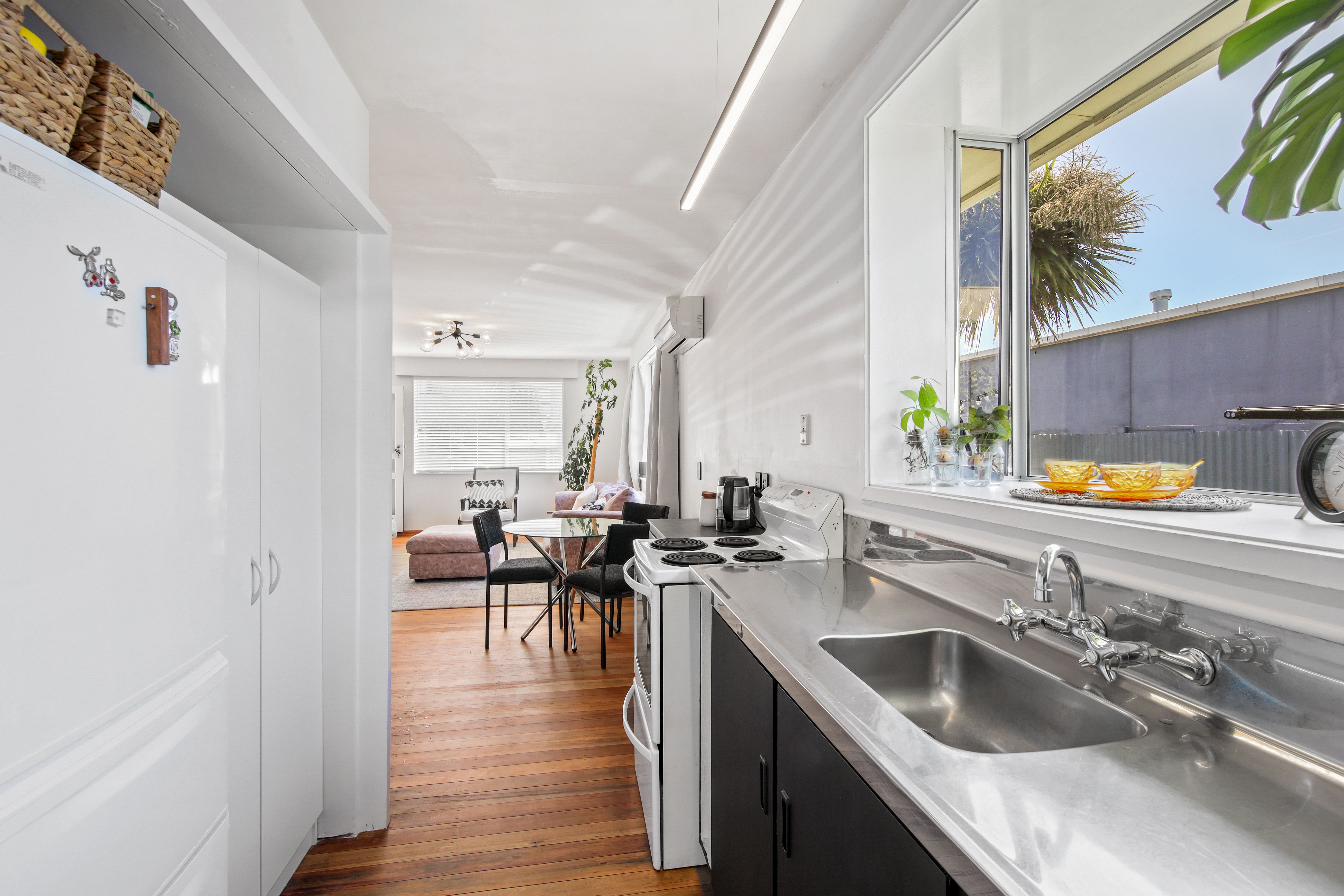 4/38 Picton Avenue, Riccarton, Christchurch City 8041 - Sold Unit - Ray ...
