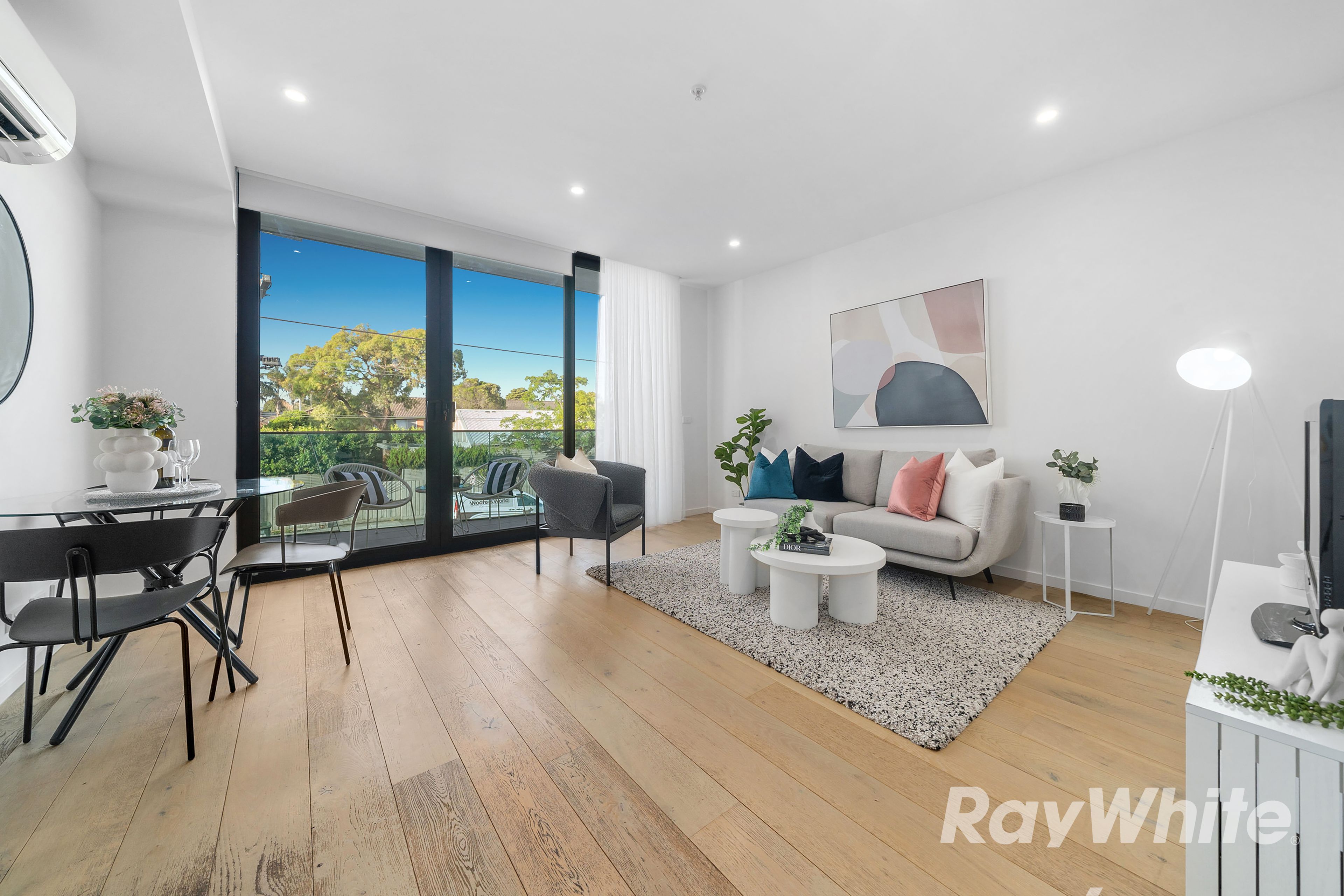 1298 Glen Huntly Road