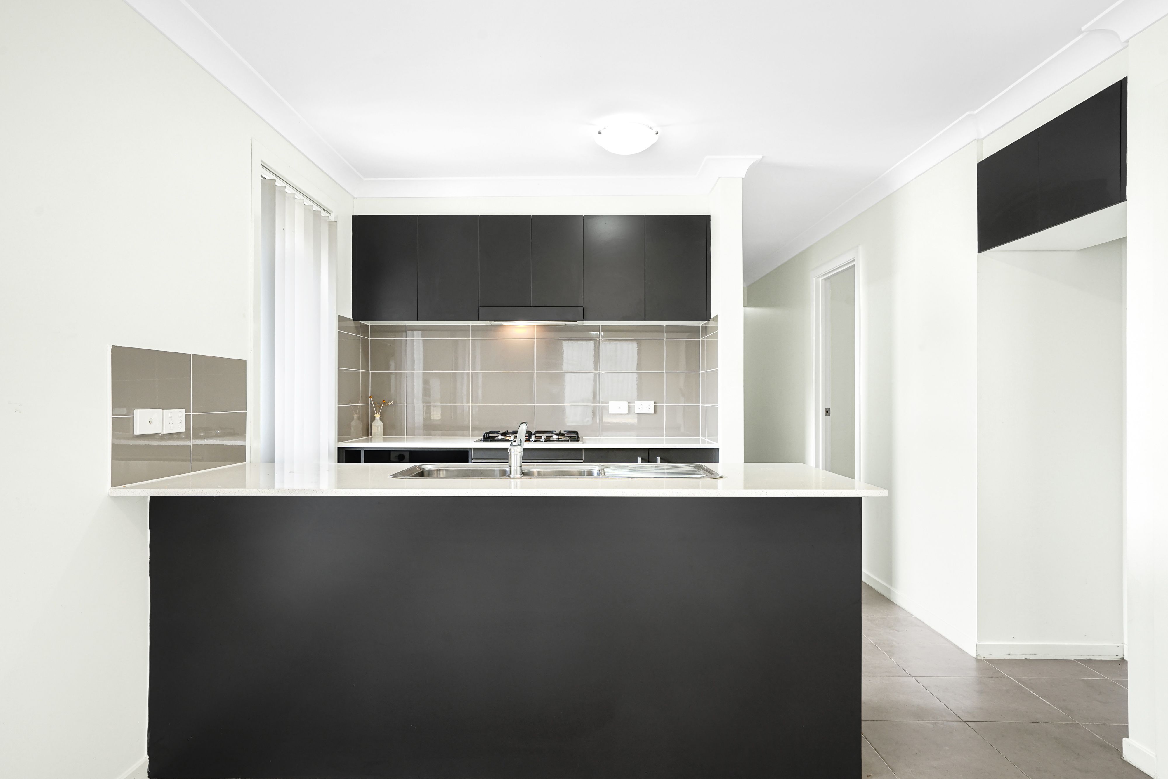 4 Treeview Place, Glenmore Park, NSW 2745