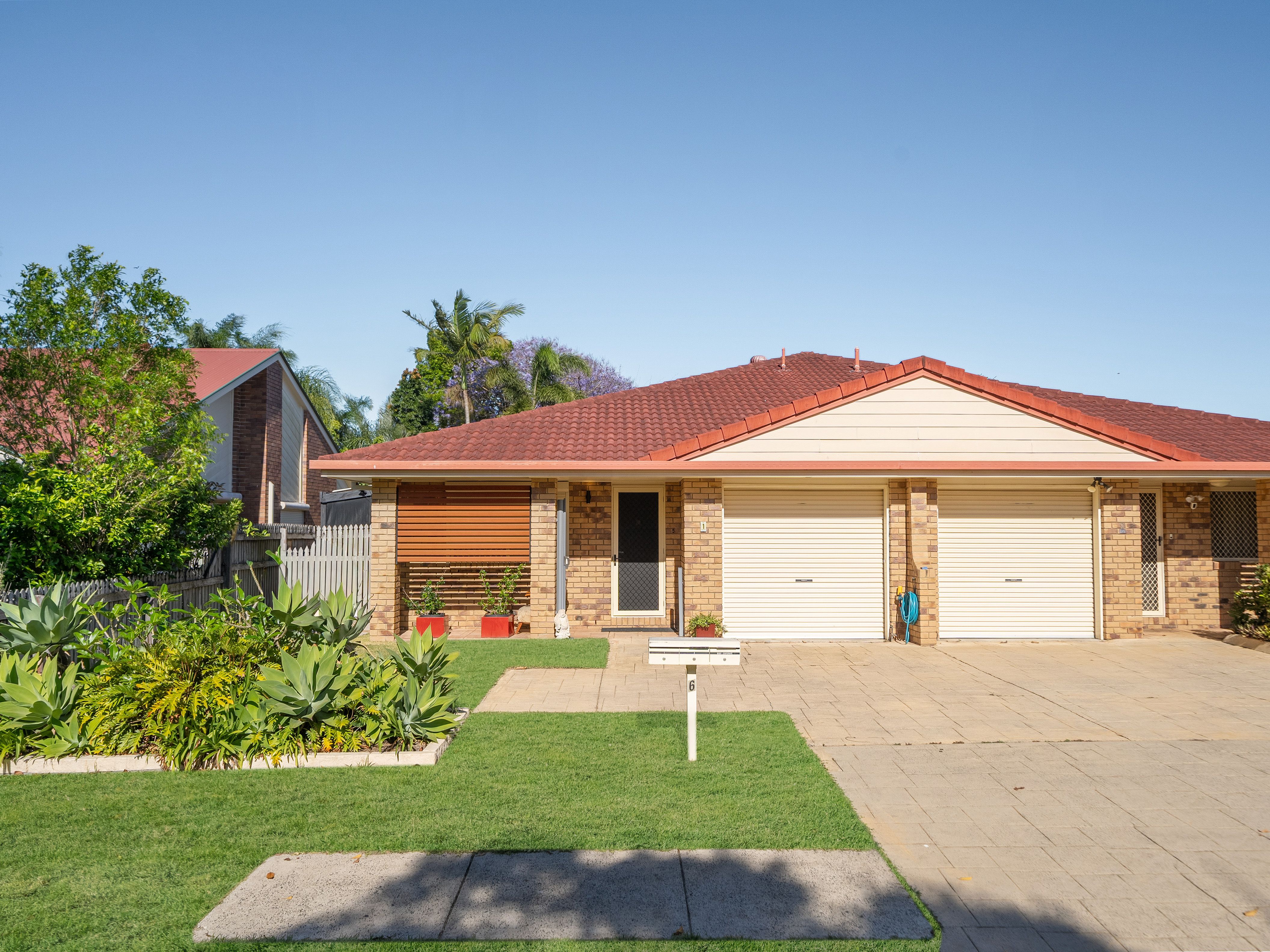 1/6 Callistemon Court, Rothwell, QLD 4022