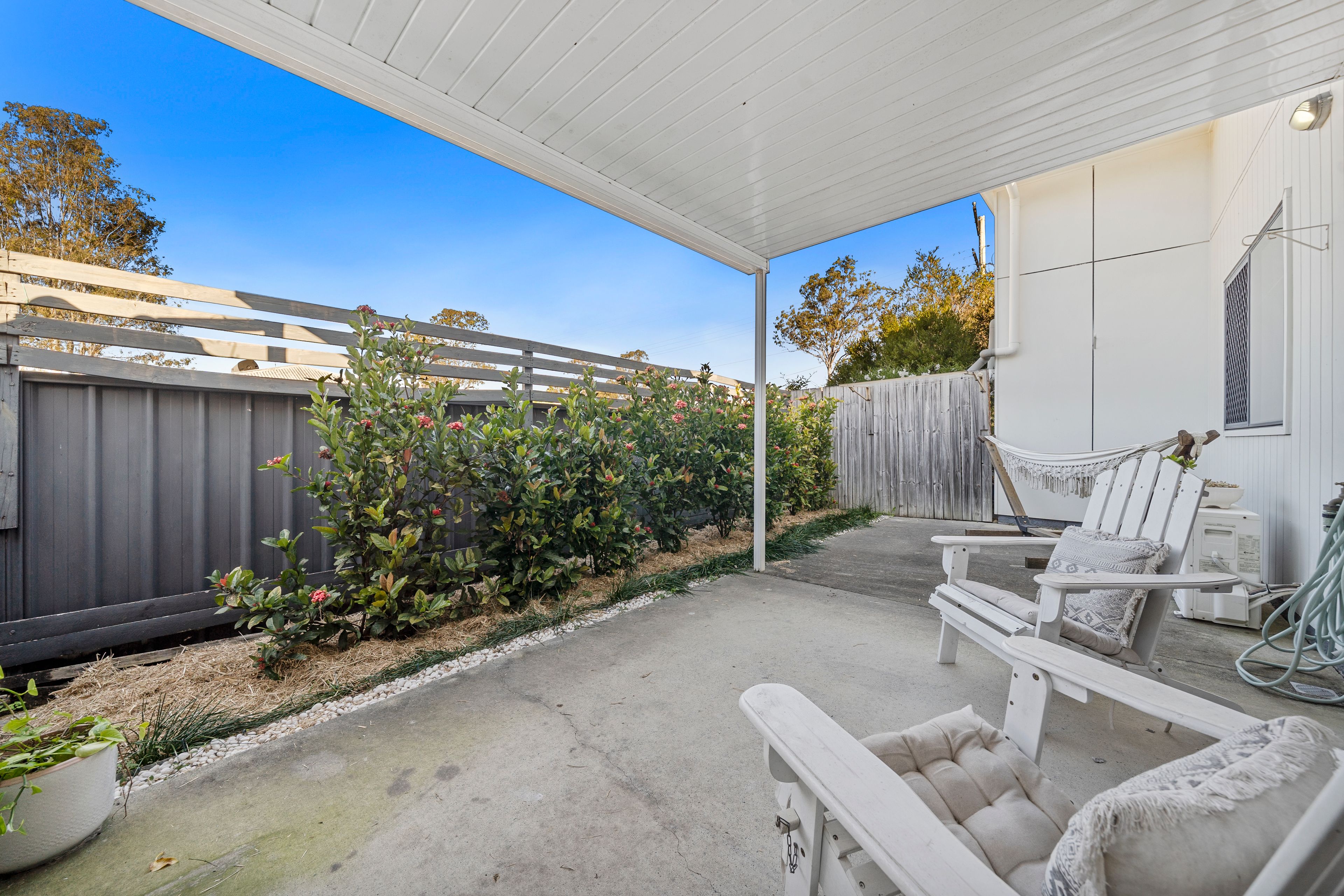 2/62-64 River Hills Road — photo 10 of 17