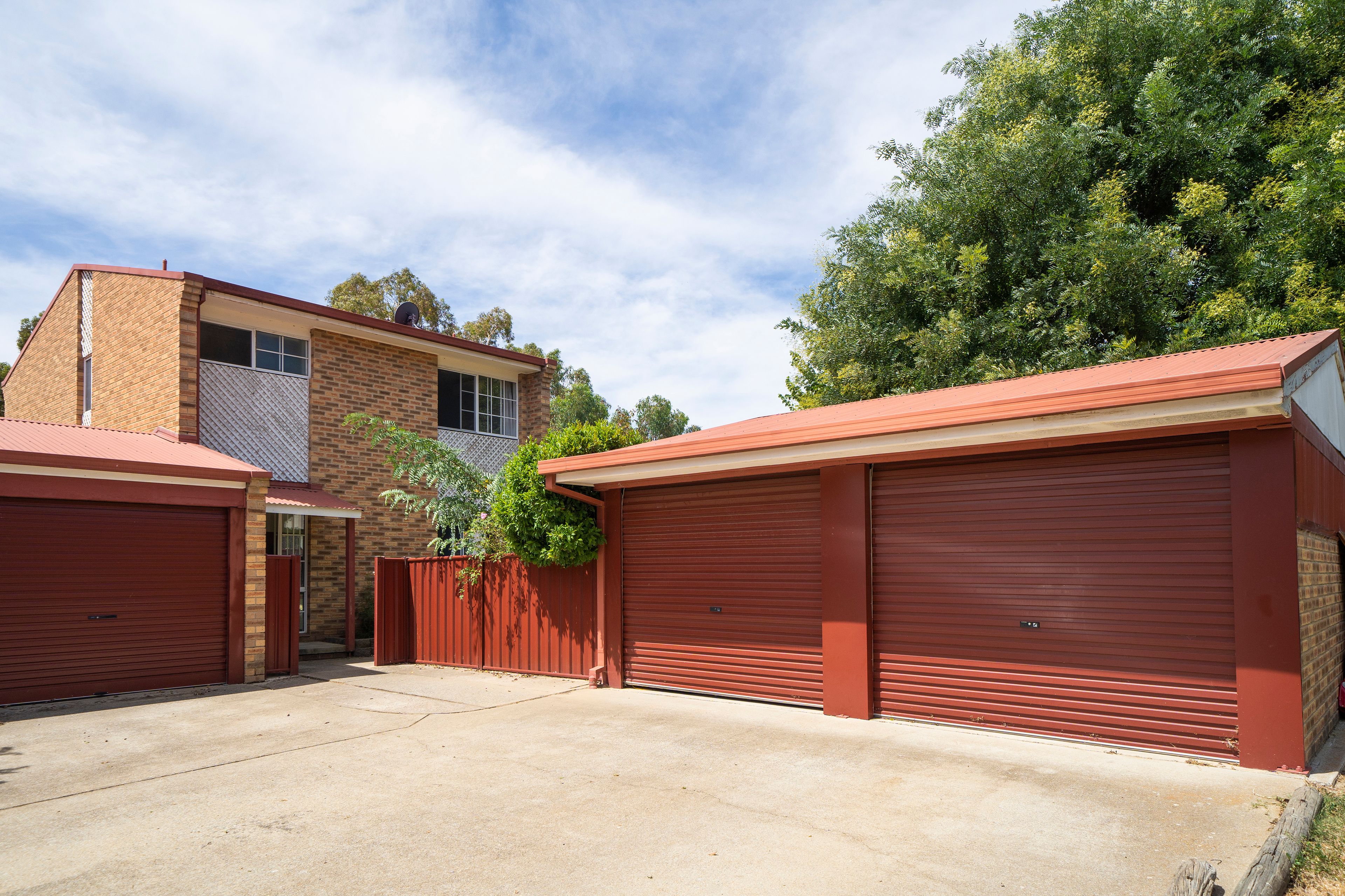 9-15 Torpy Place, Jerrabomberra NSW 2619