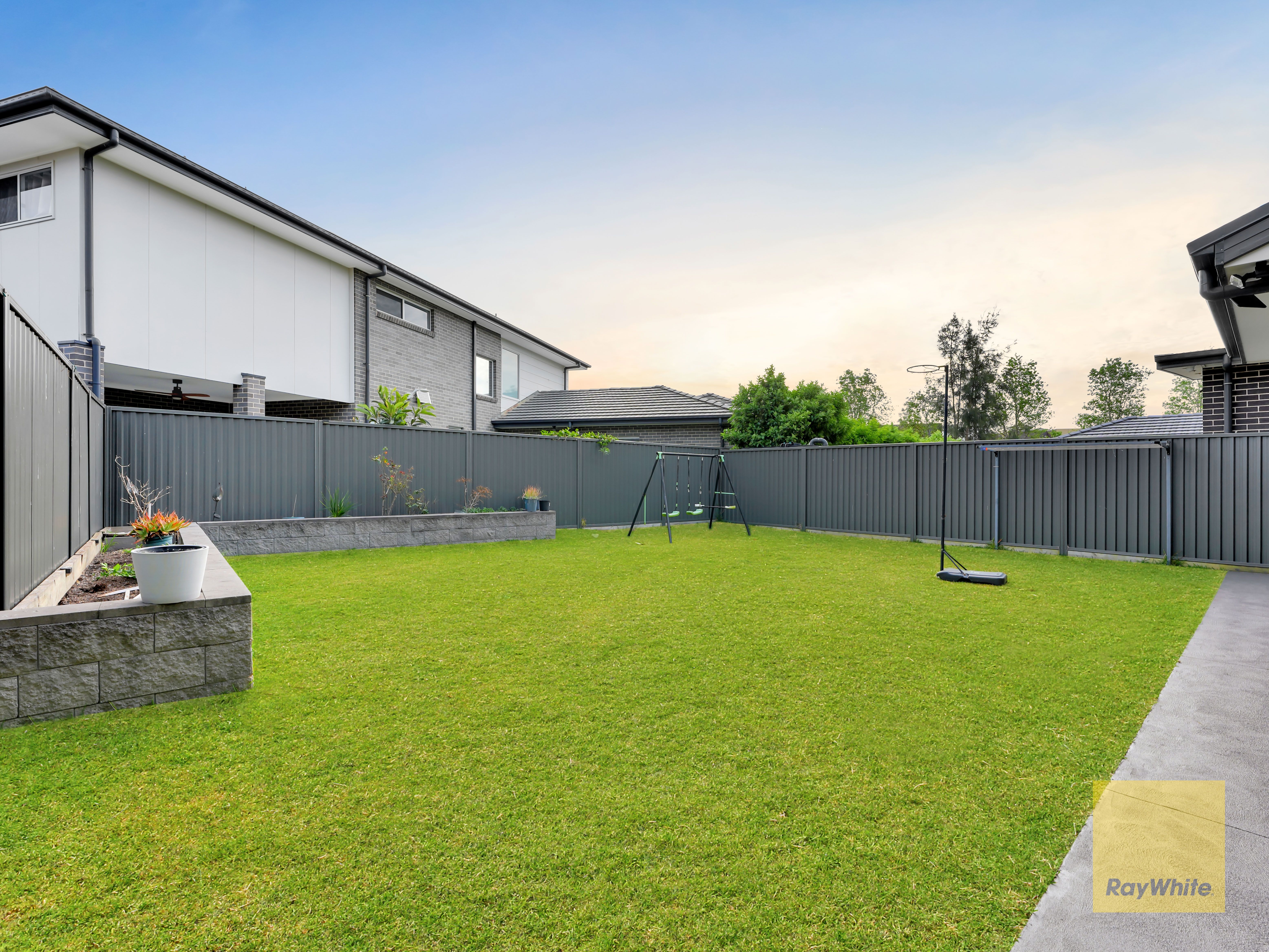 132 Willowdale Drive — photo 12 of 15