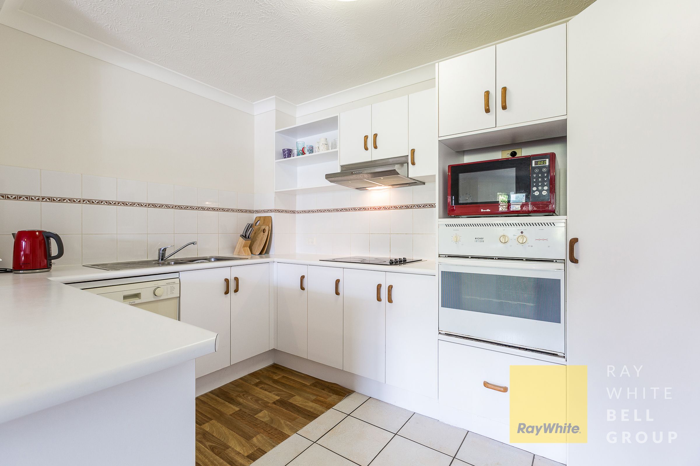 6/37 Meron Street — photo 2 of 12