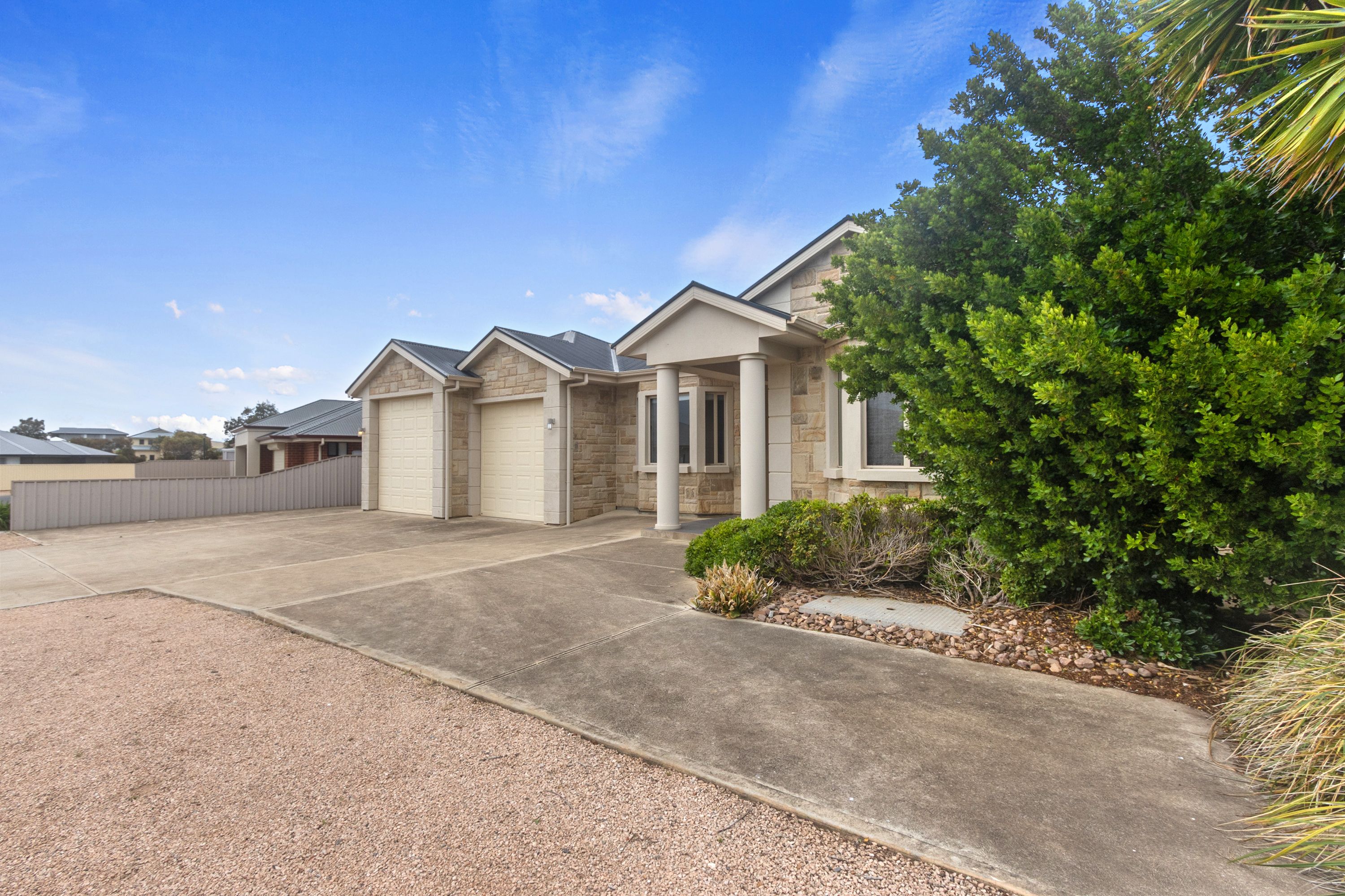 2 Hosking Place — photo 3 of 30