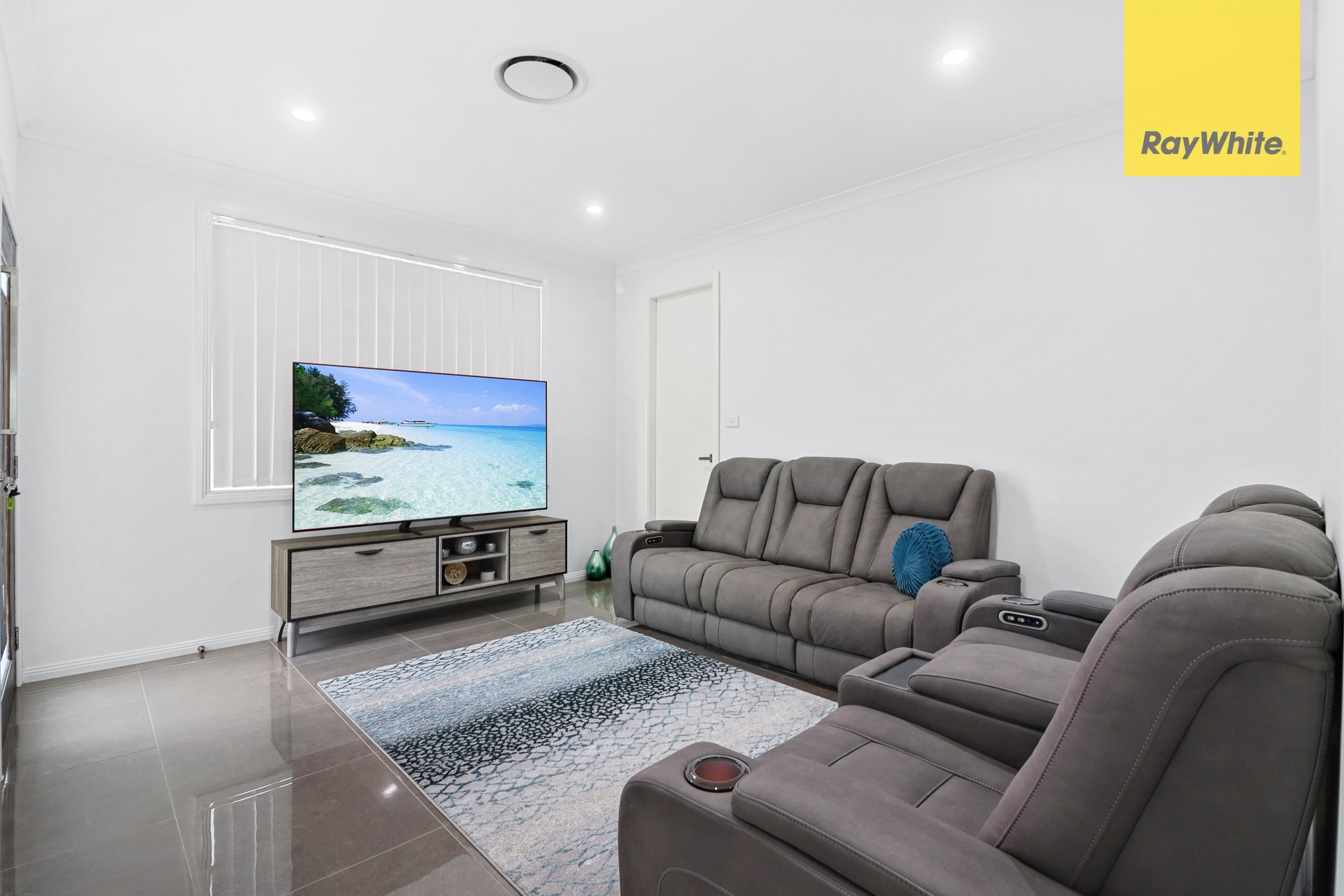 1 Ola Place, Oakhurst, NSW 2761