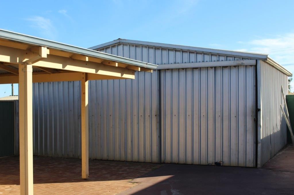 12 Hope Street, Port Denison, WA 6525