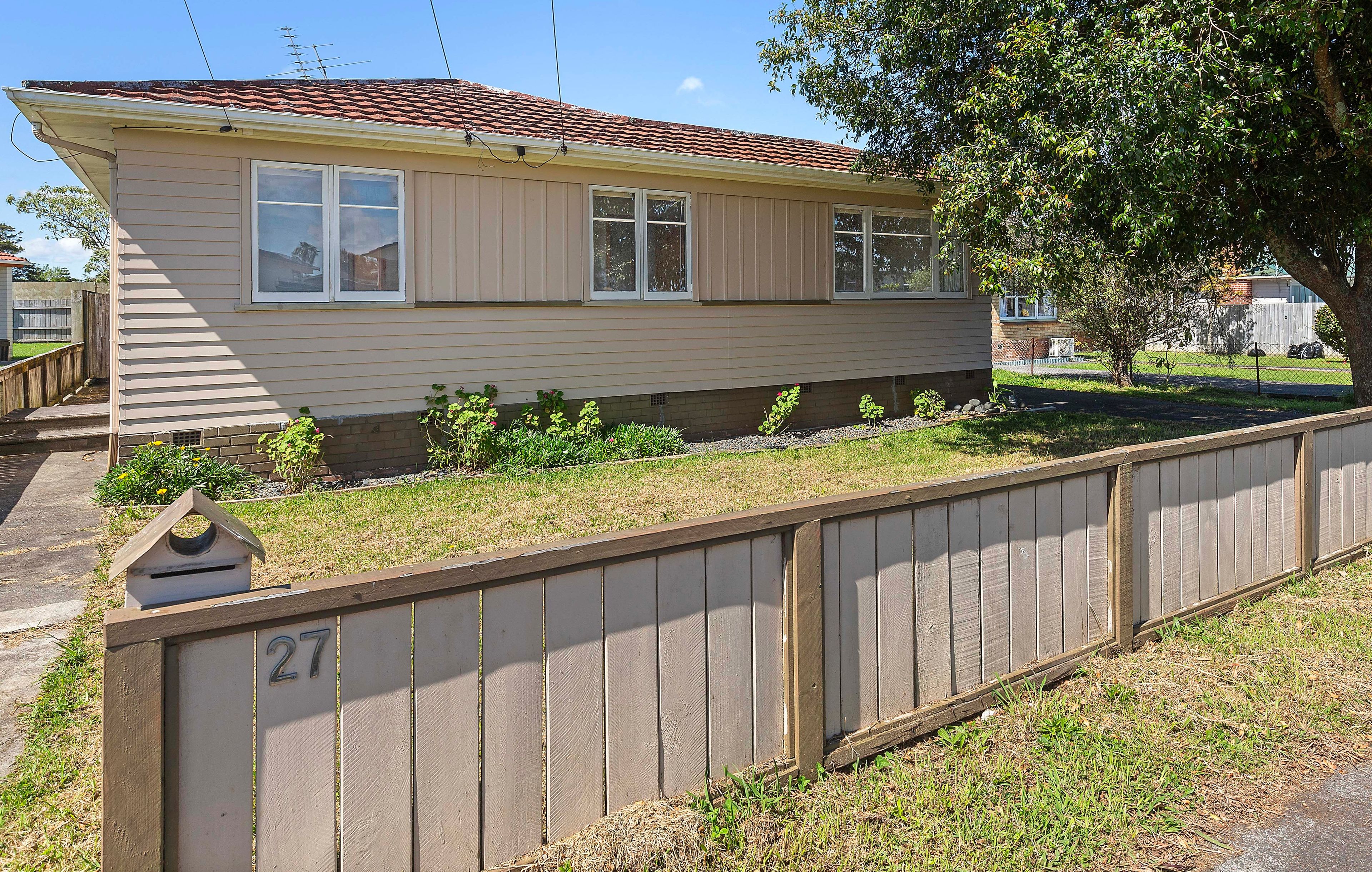 27 Dale Crescent, Pakuranga, Manukau City