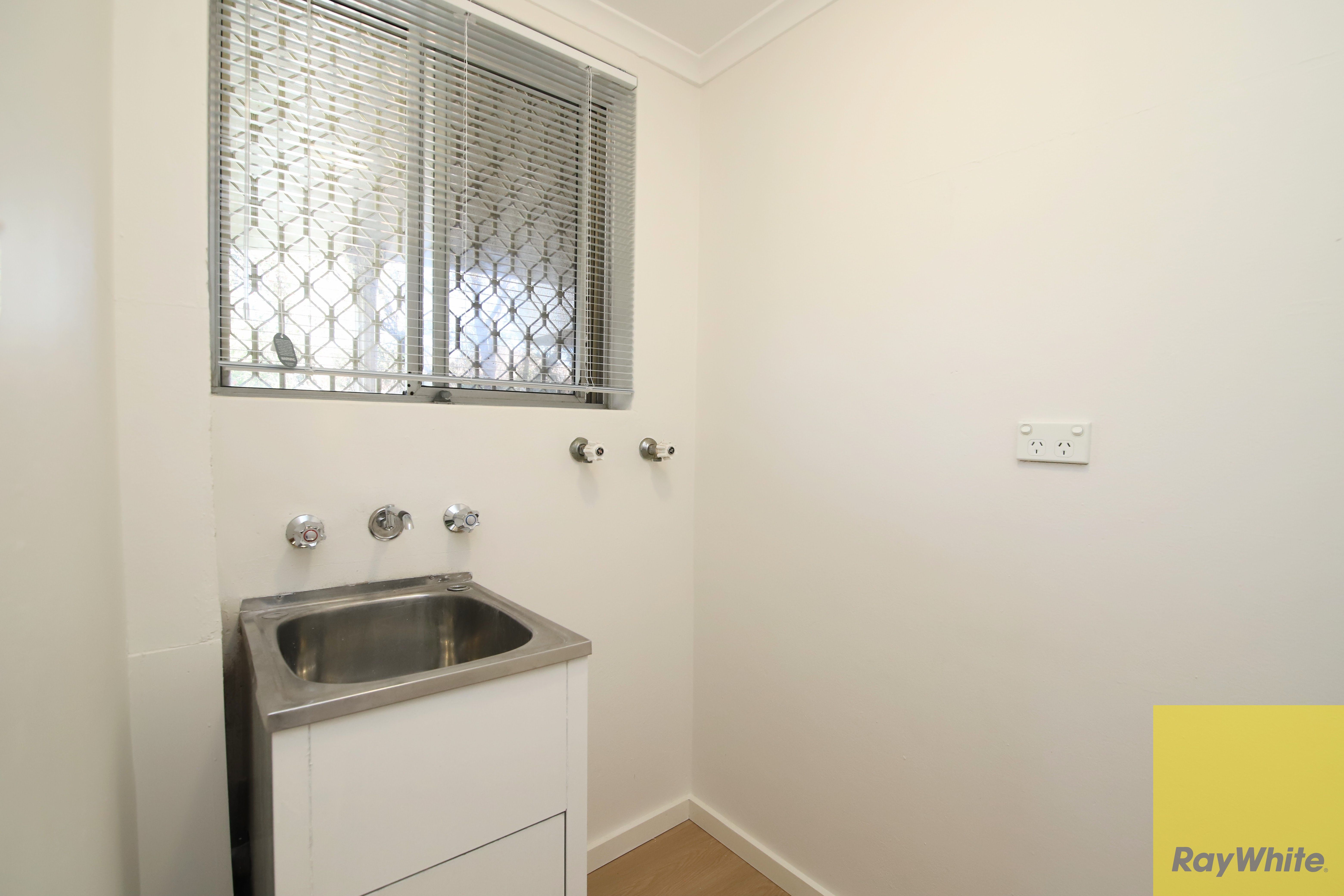 5/73-75 Yangoora Road — photo 6 of 8