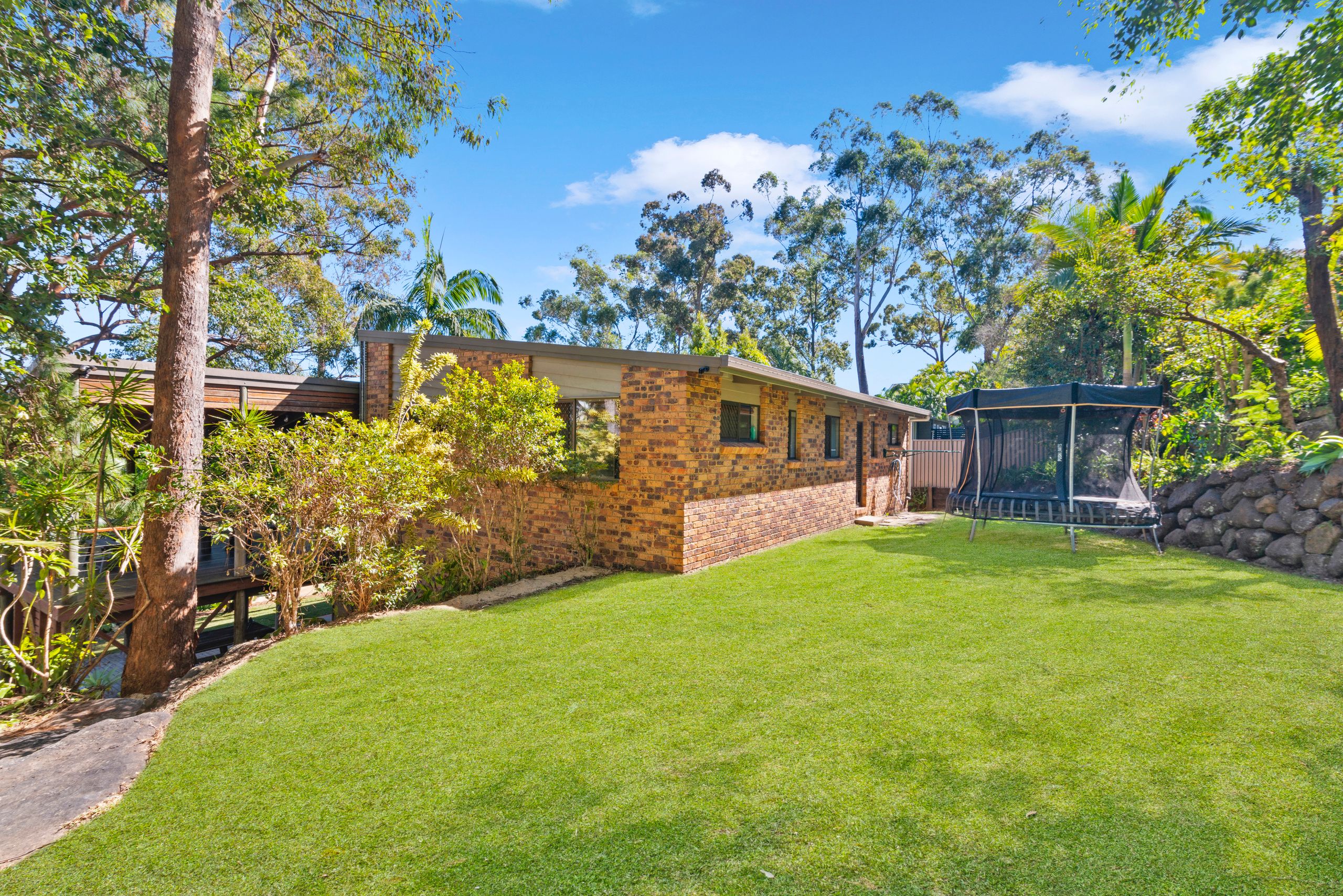 29 Currant Street, Elanora, QLD 4221