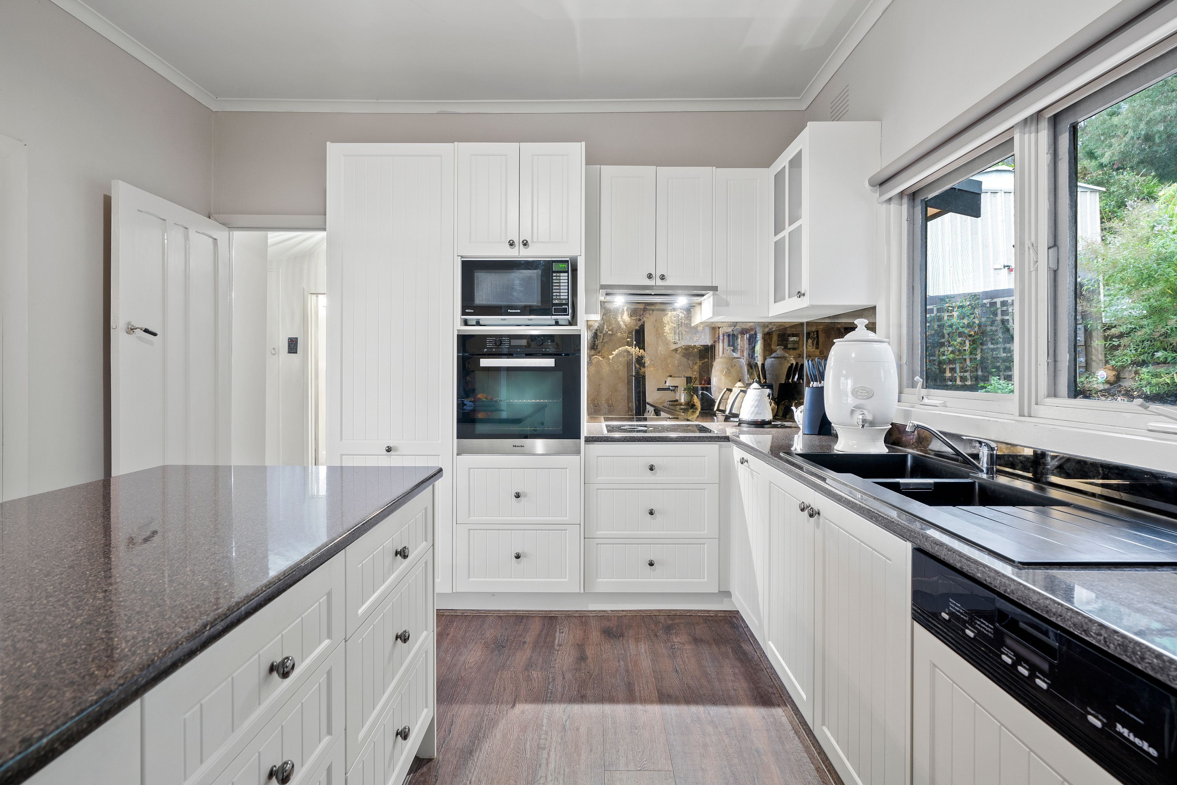 21 Government Road, The Basin, VIC 3154