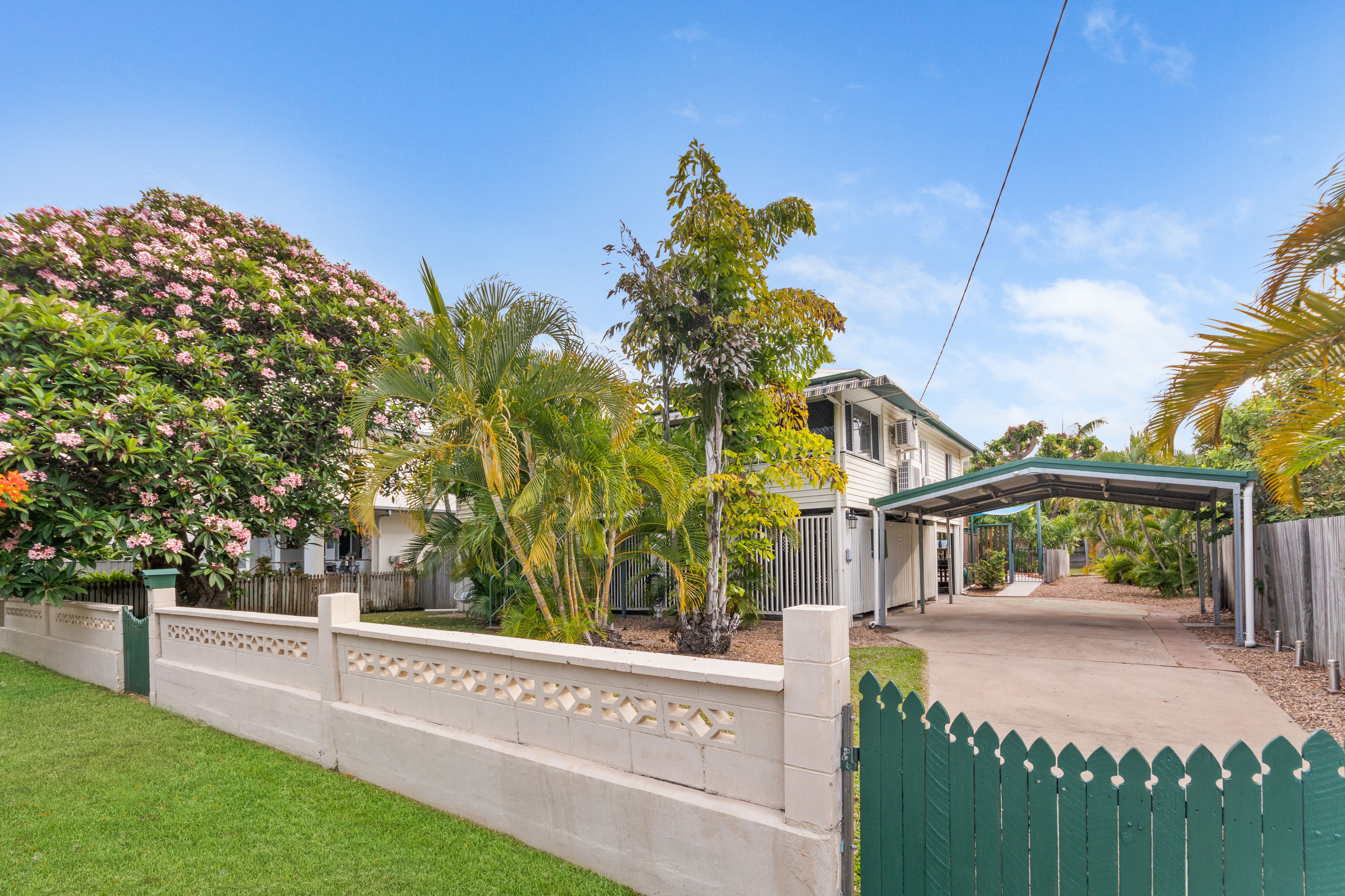 38 Cook Street, North Ward, QLD 4810