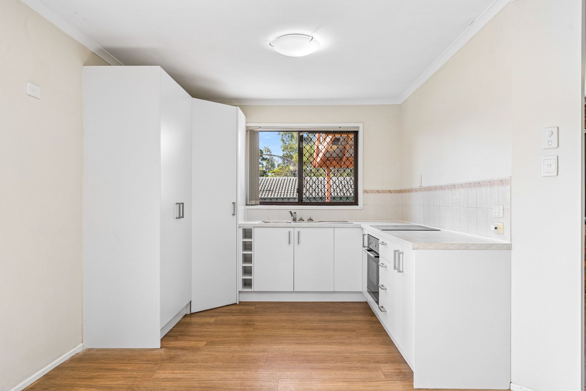 3 Mortlake Crescent — photo 5 of 19