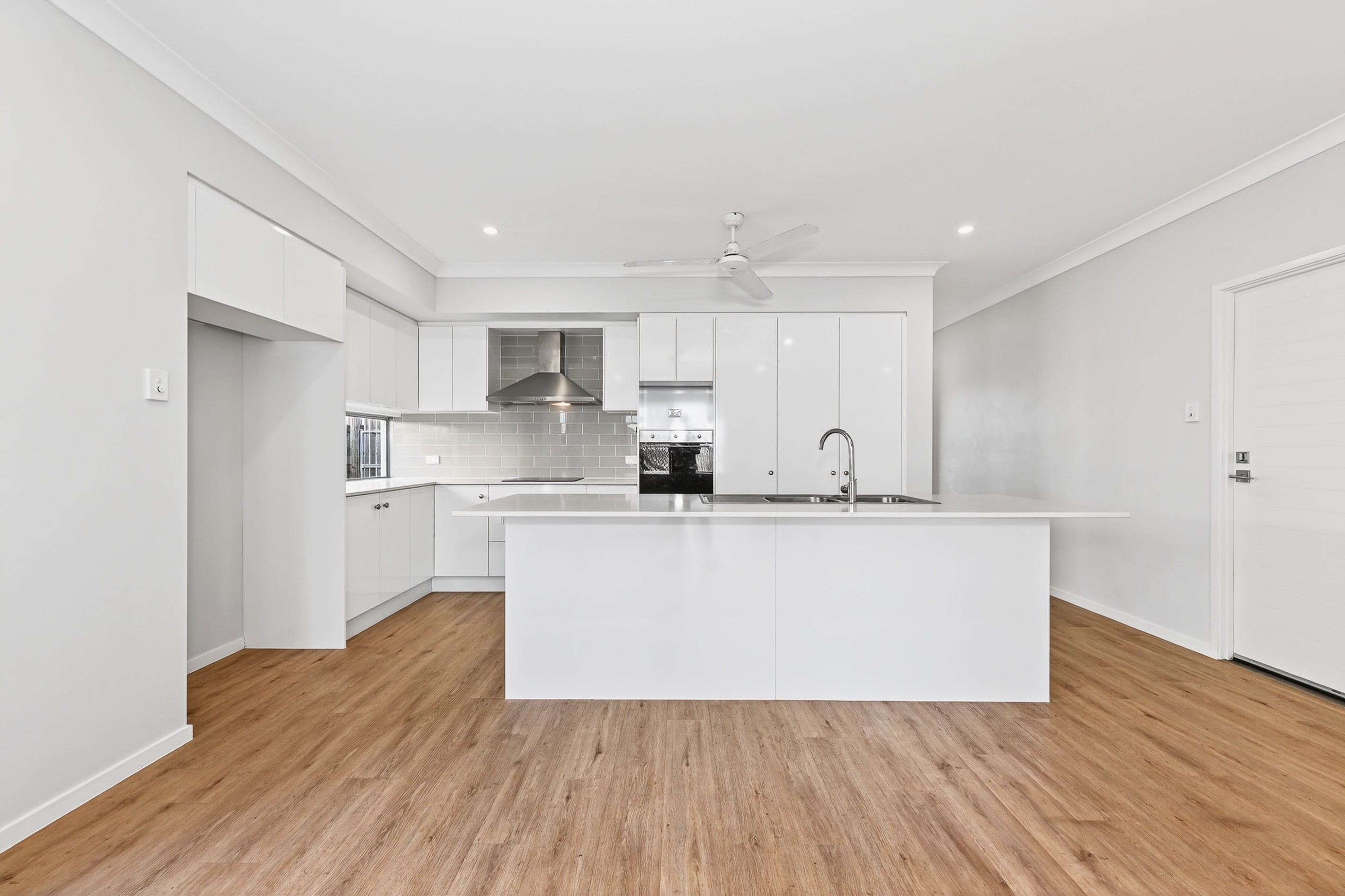 45 Peak Circuit, Cosgrove, QLD 4818