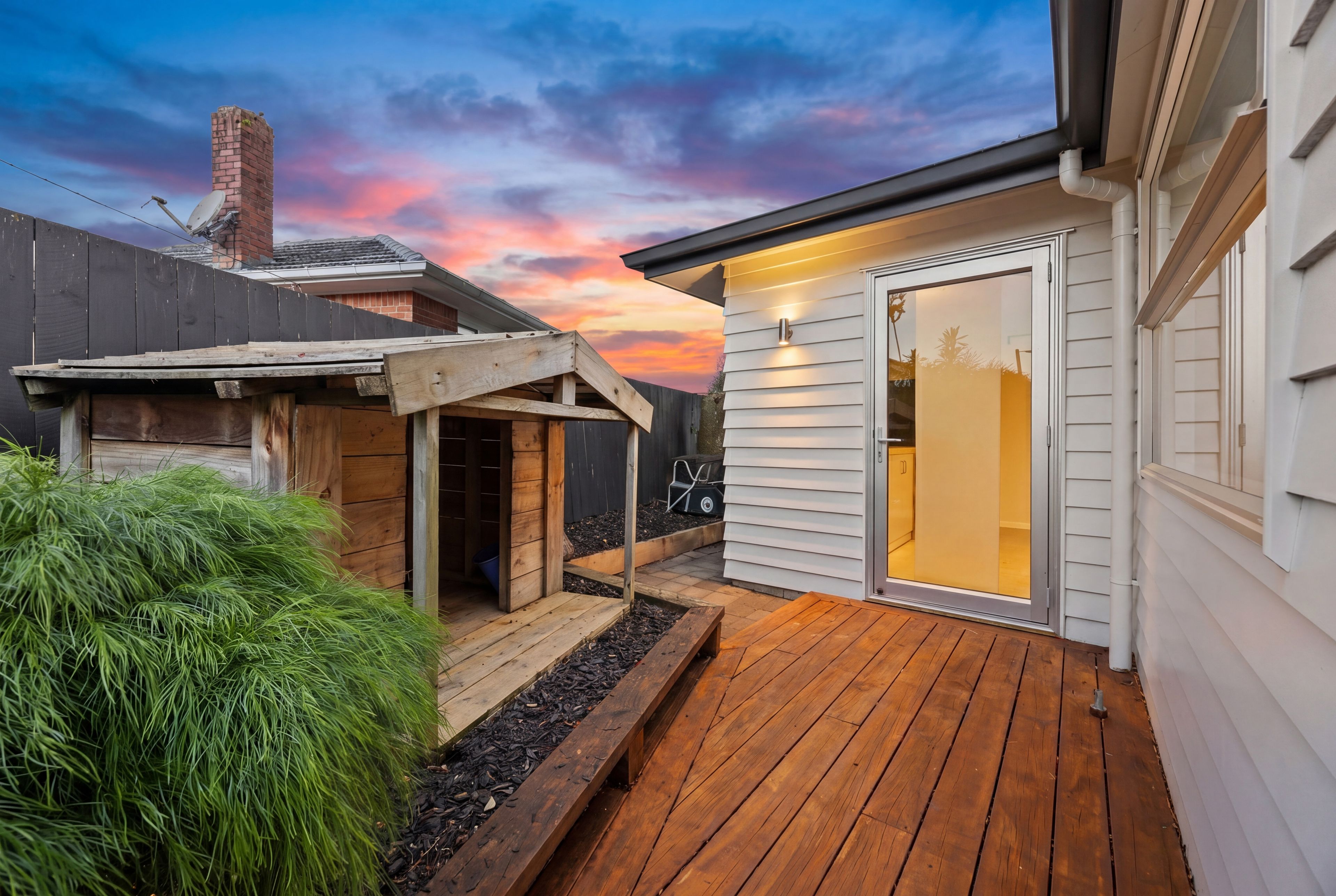 3b Toru Street, Te Atatu Peninsula, Waitakere City