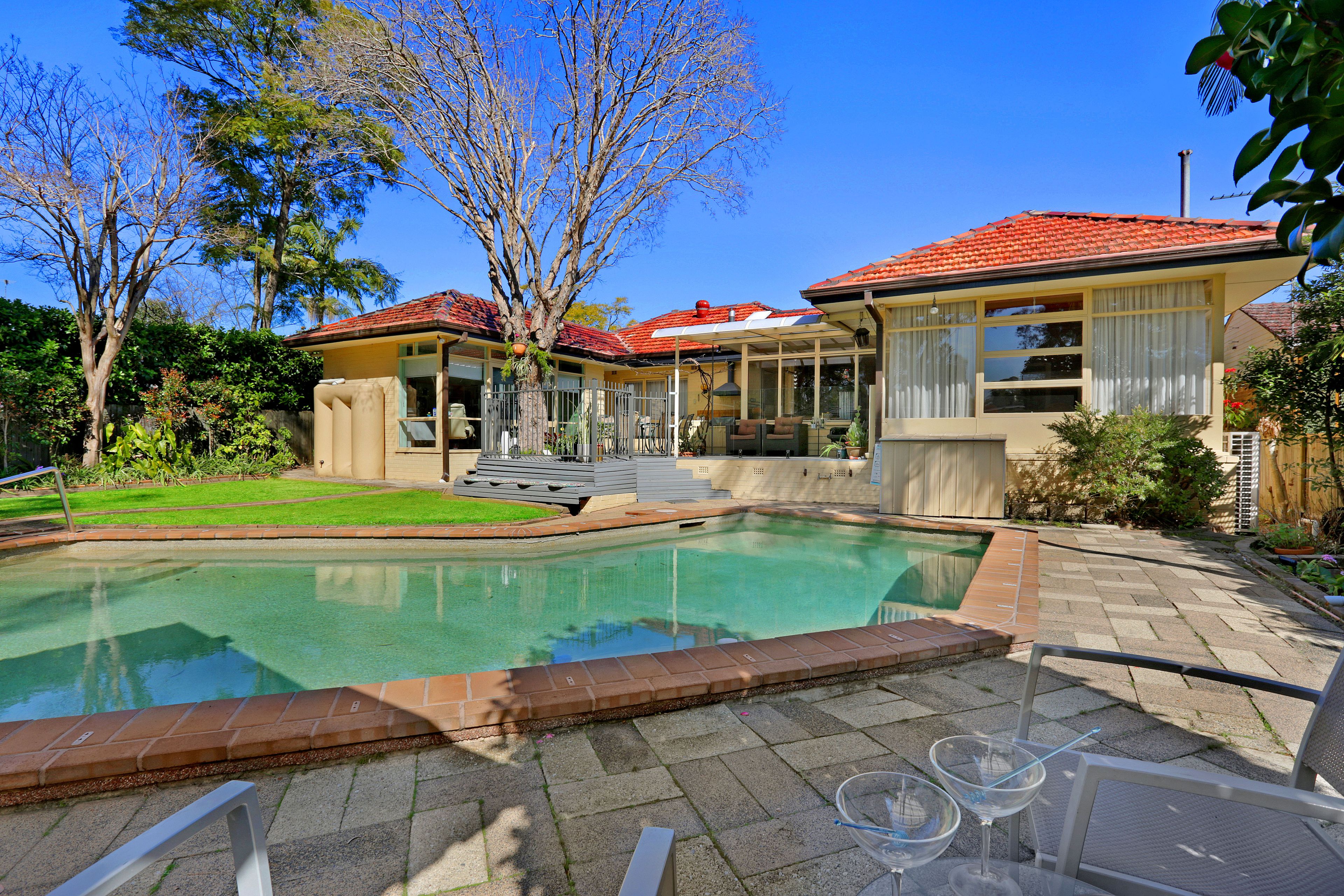 1 Warrowa Avenue, West Pymble NSW 2073