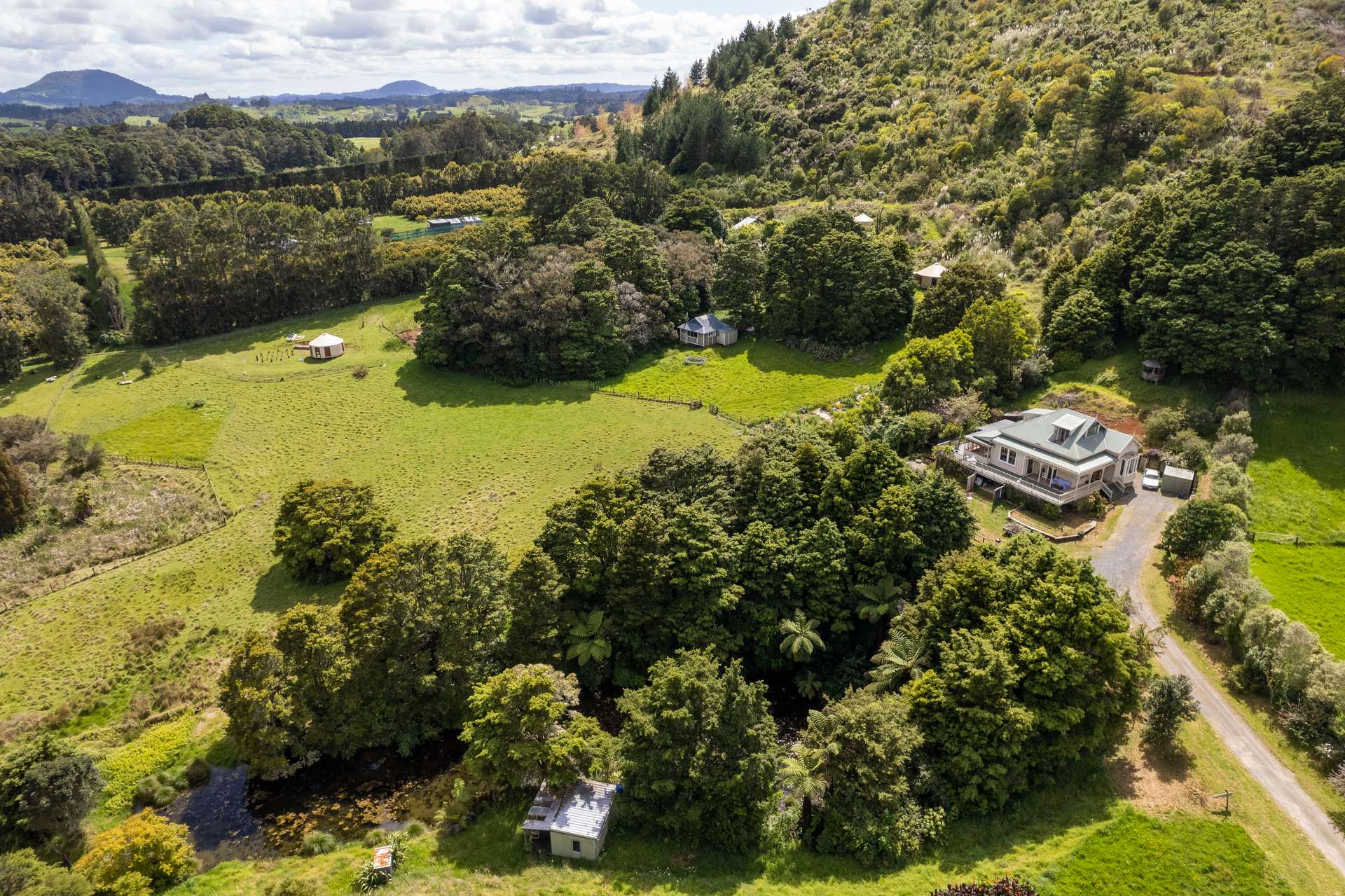 168 Tangihua Road photo 37