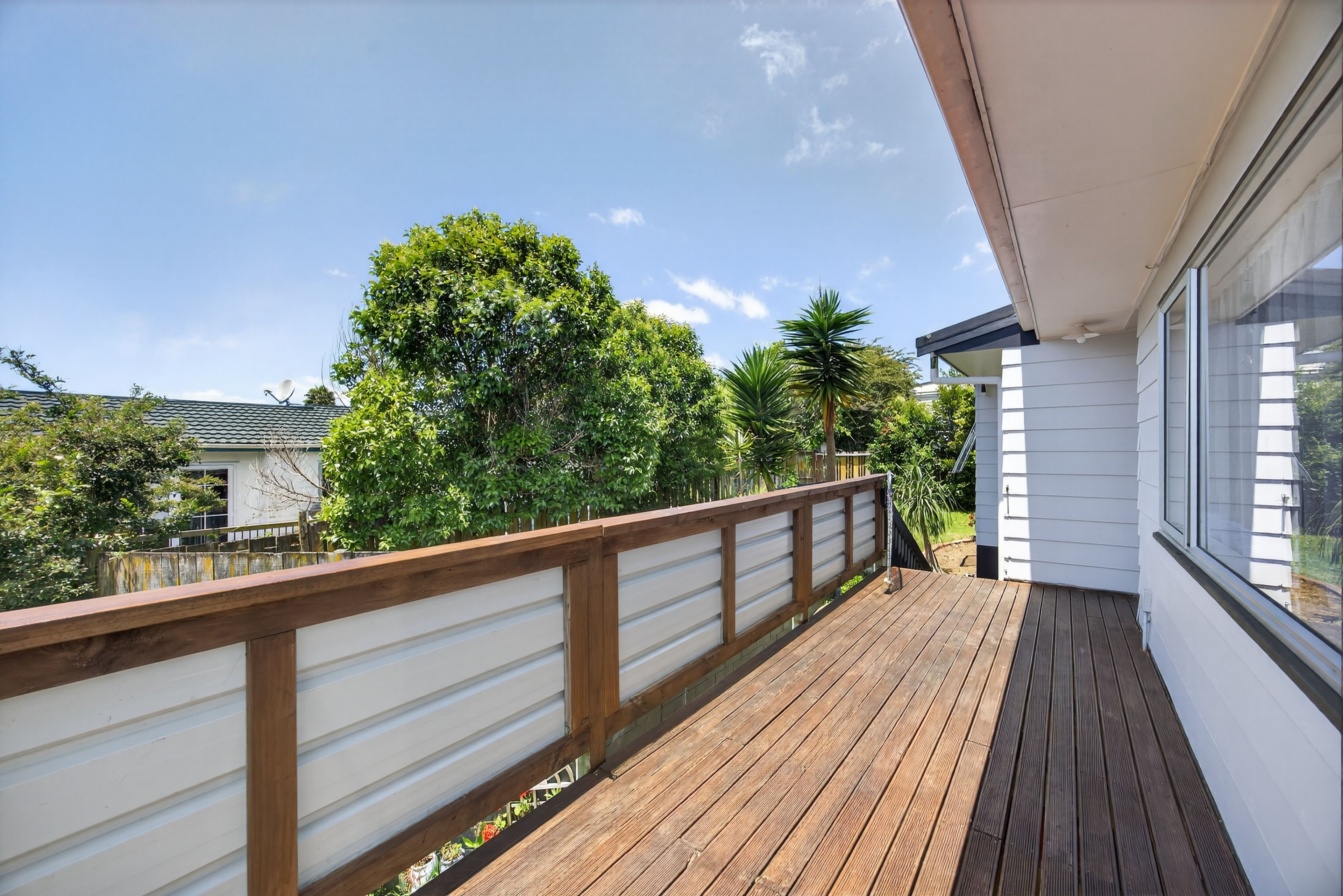 2/32A Helena Street, Massey, Waitakere City