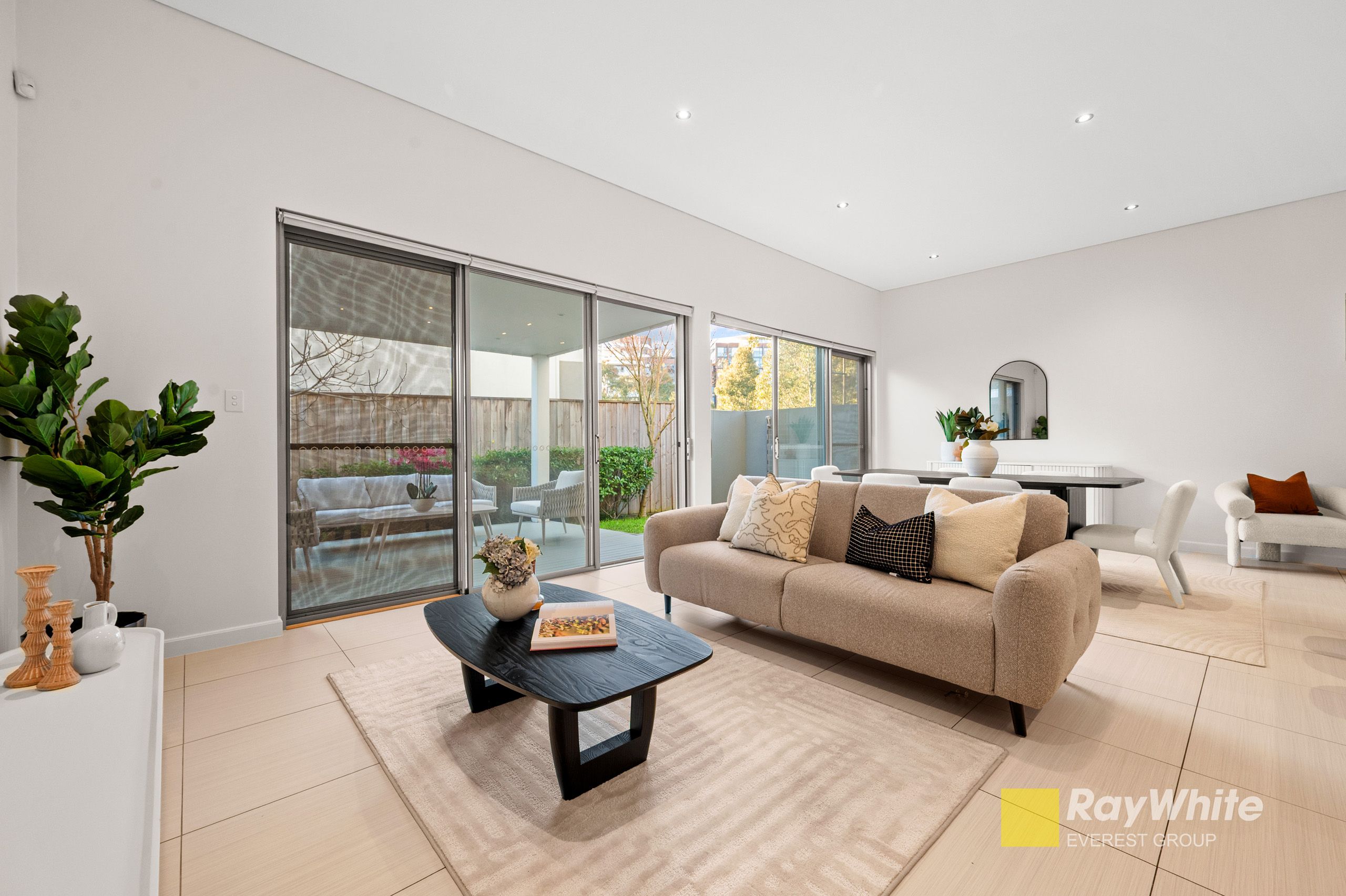 34 Solent Circuit, Norwest, NSW 2153