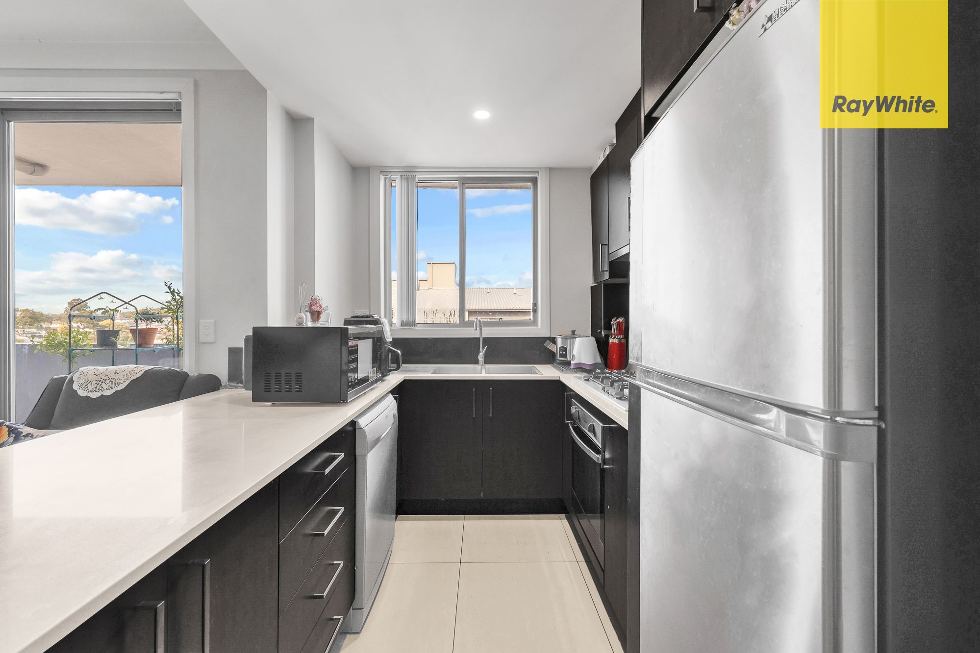 401/8B Myrtle Street, Prospect, NSW 2148