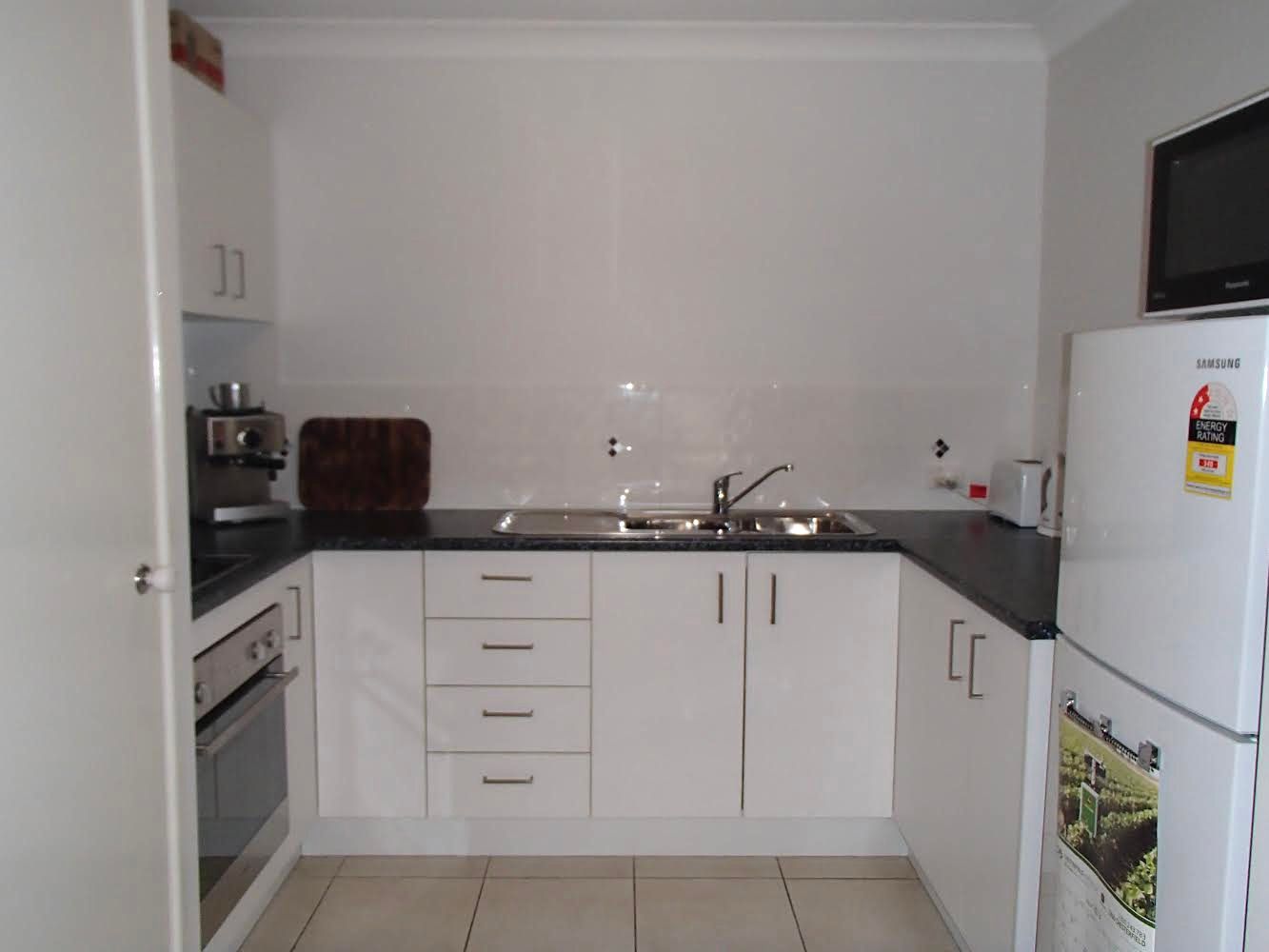 2/10 Brodiek Street, Strathpine, QLD 4500