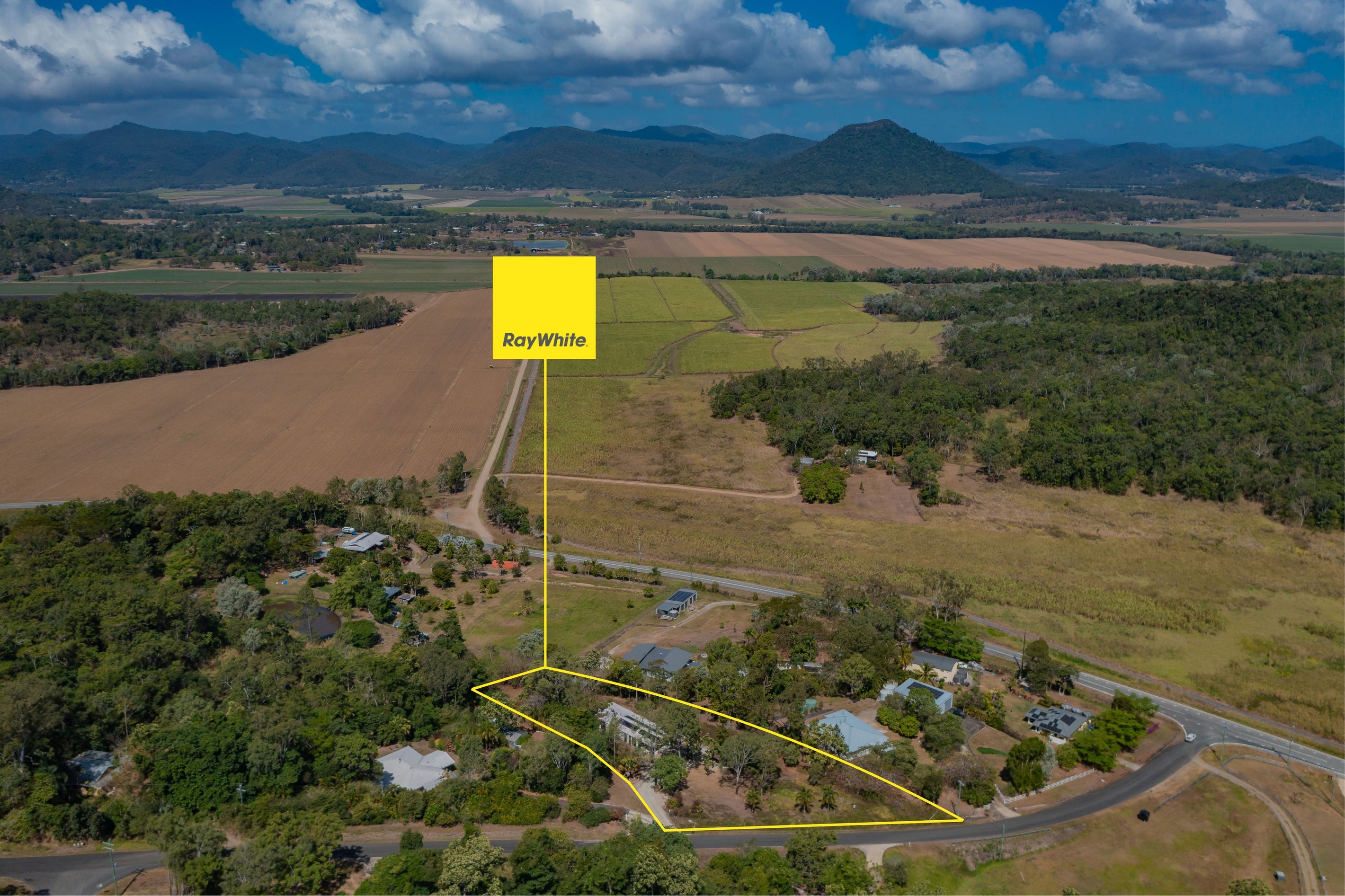 20 Staniland Drive, Strathdickie, QLD 4800