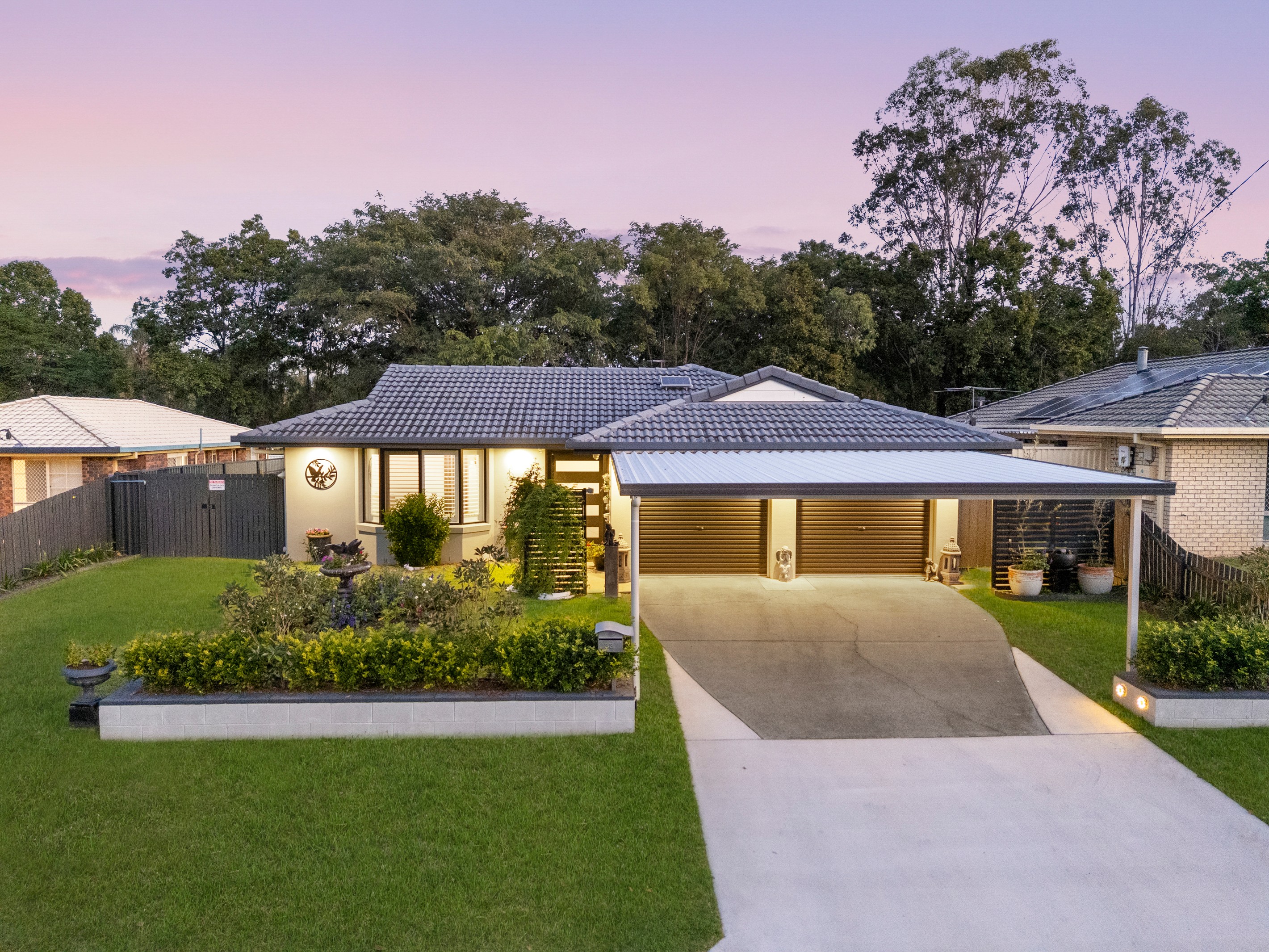 33 Bangalow Crescent, Raceview, QLD 4305