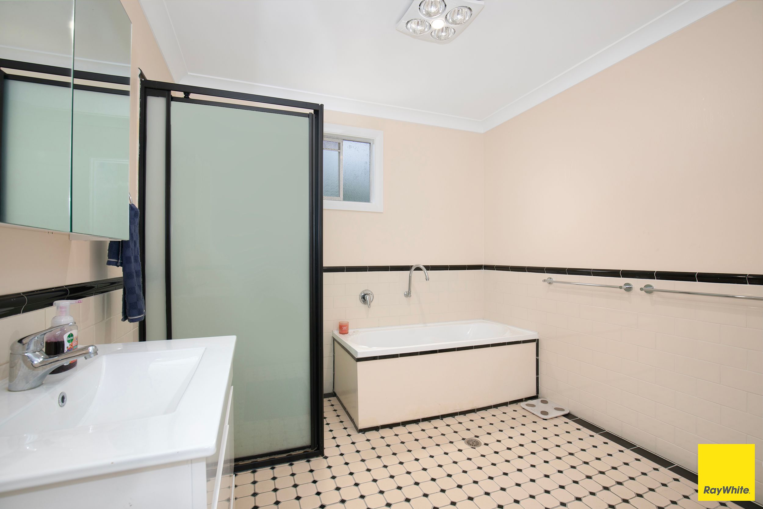 152 Barney Street — photo 8 of 14