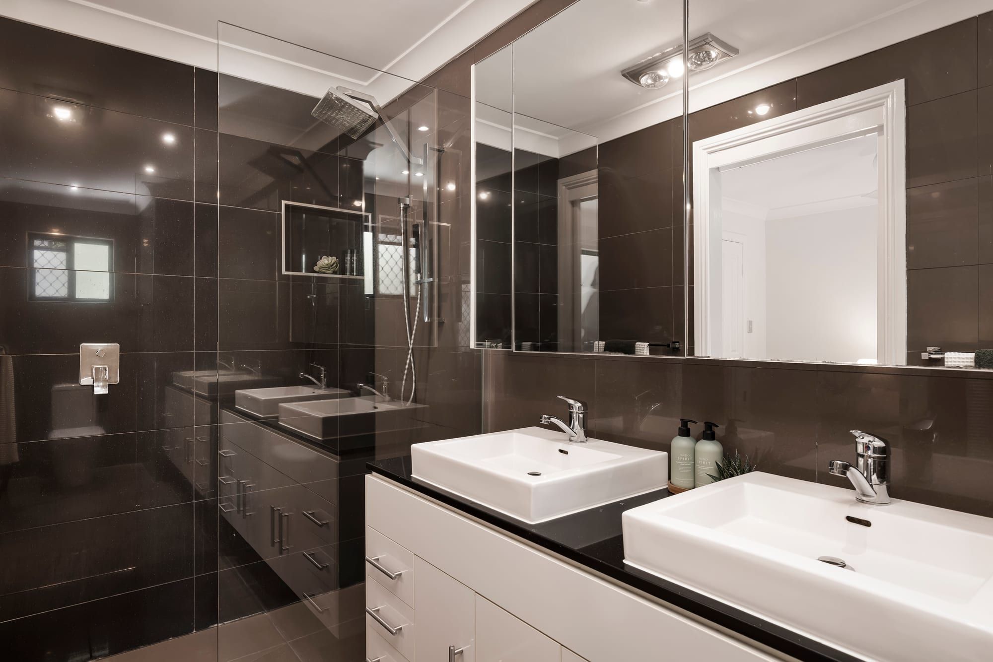6 Sargent Street — photo 13 of 15