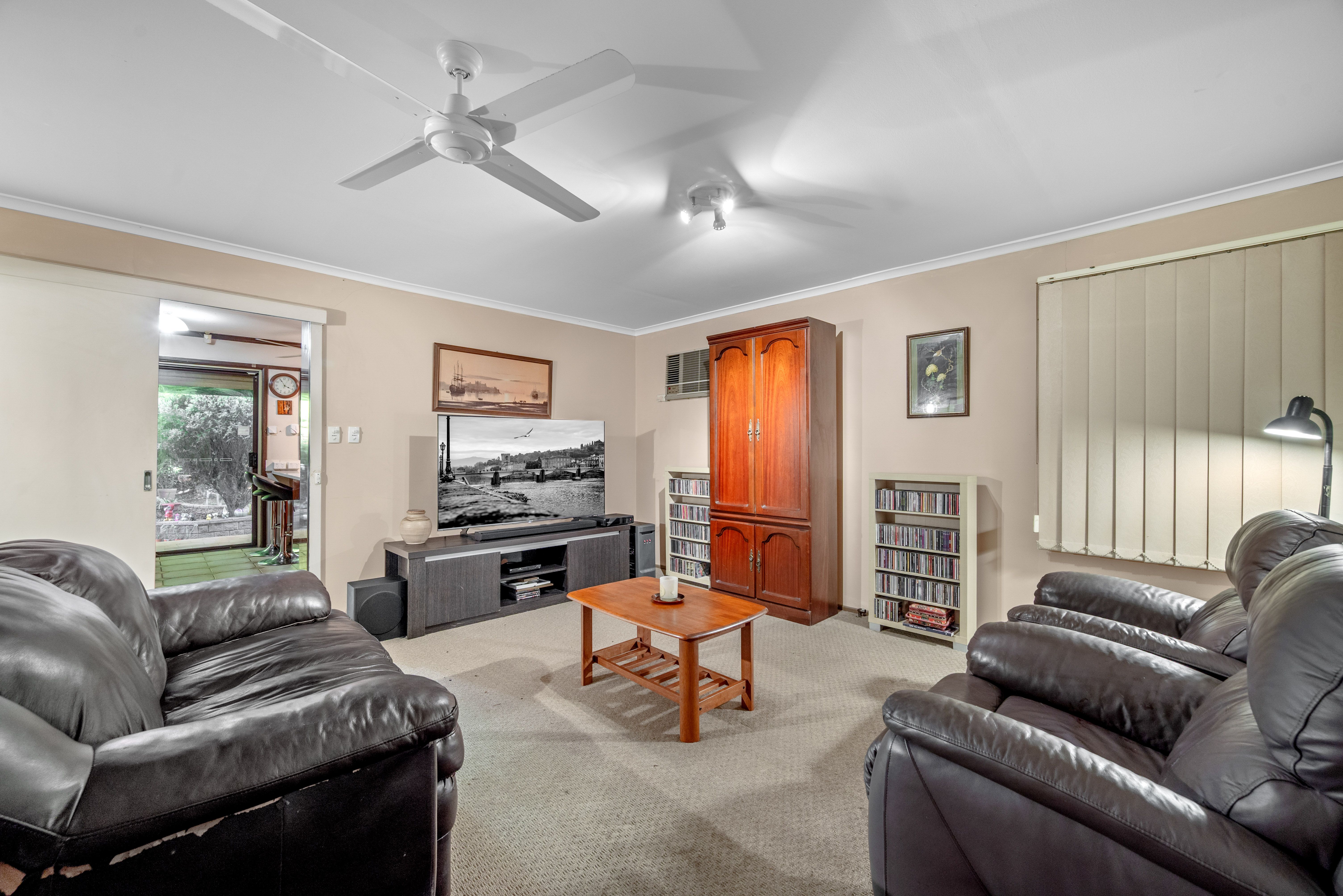 22 Georgiana Crescent, Ambarvale, NSW 2560