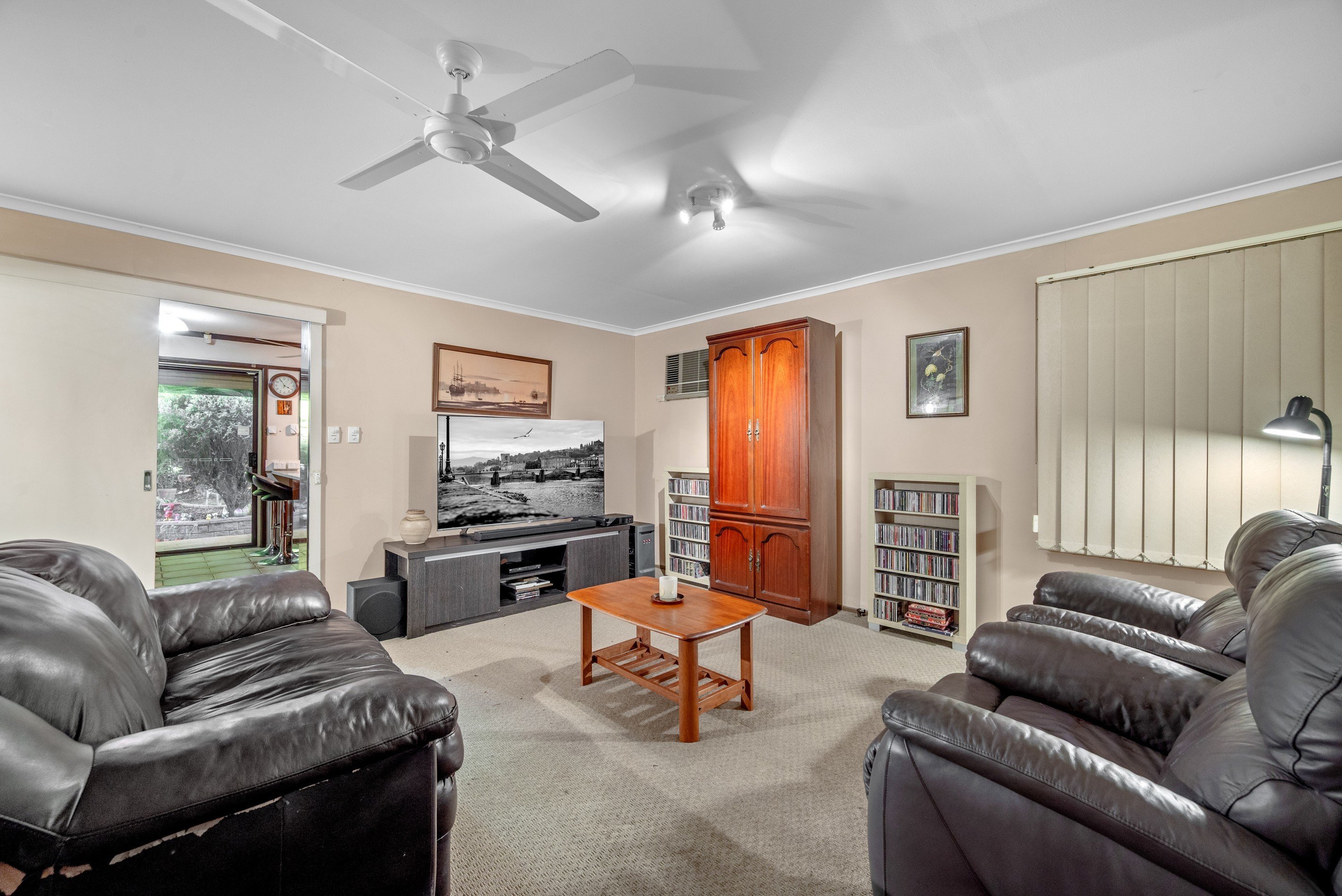 22 Georgiana Crescent, Ambarvale, NSW 2560