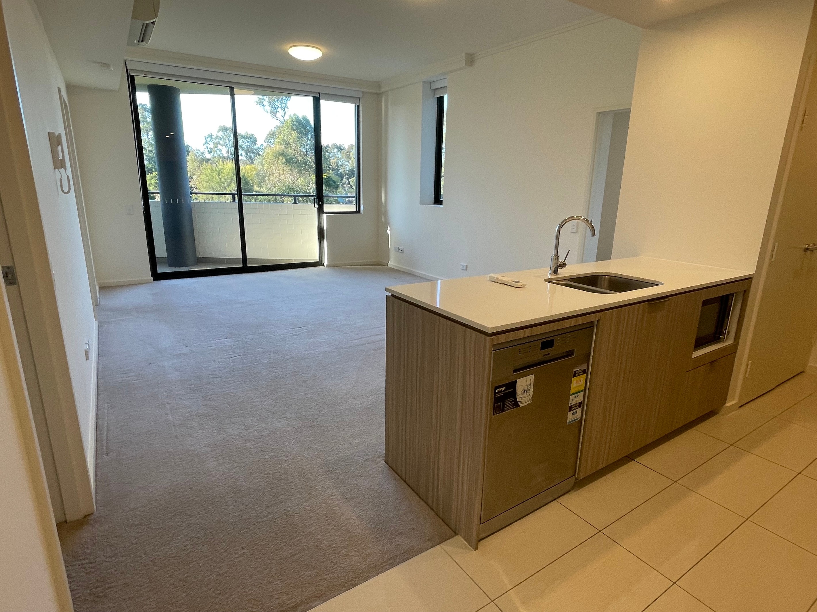 230/5 Vermont Crescent, Riverwood, NSW 2210