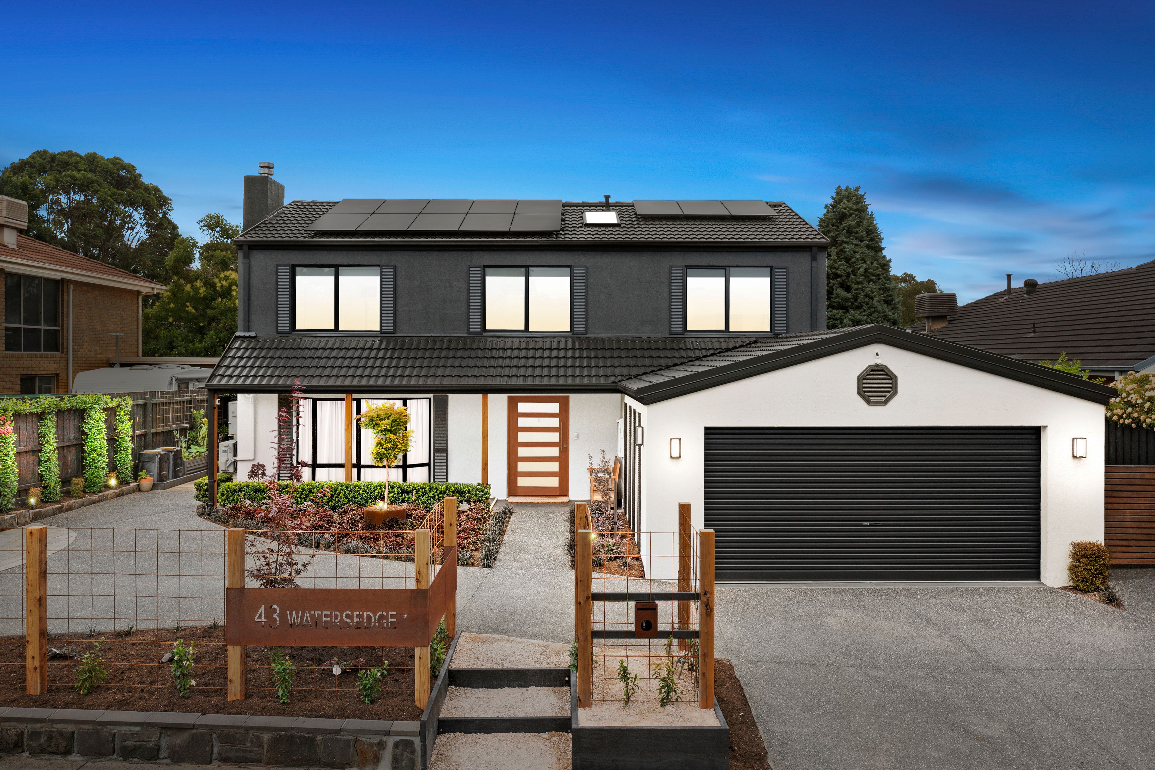 43 Watersedge Close, Knoxfield VIC 3180
