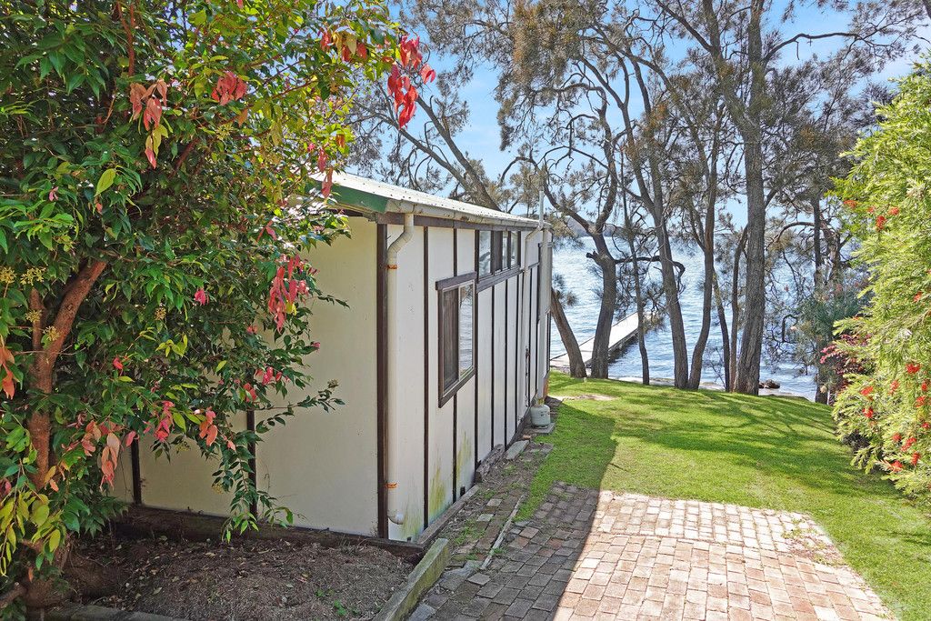 142B Skye Point Road, Coal Point, NSW 2283
