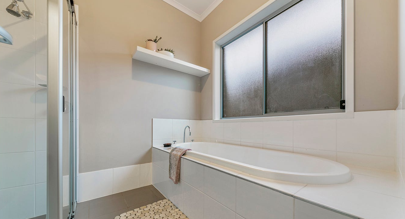 55 Tracey Avenue — photo 25 of 28