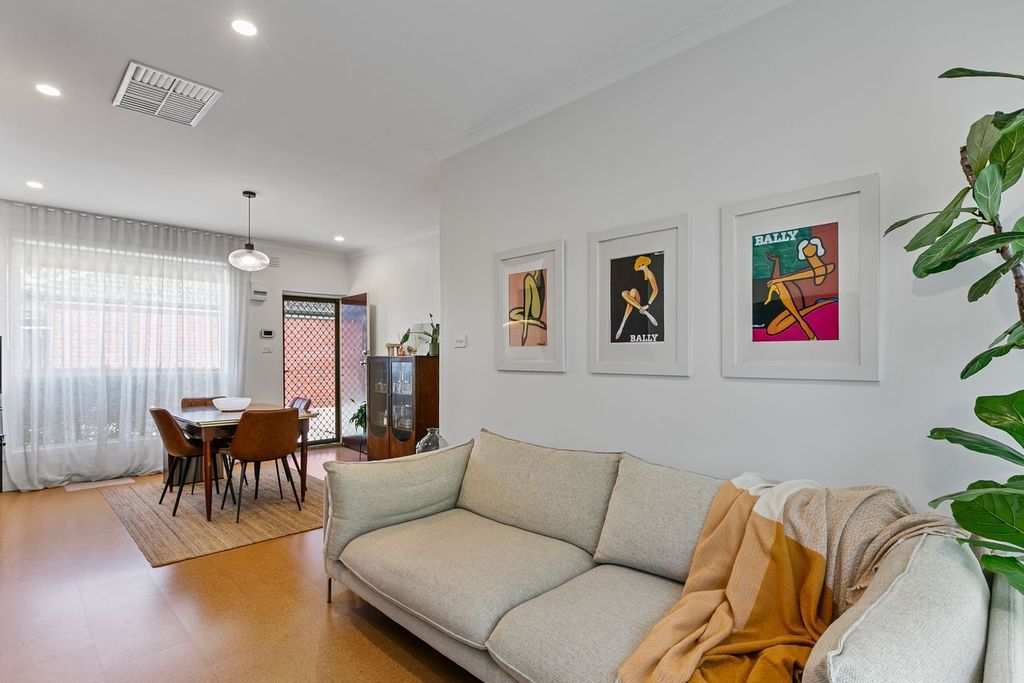 2/70 Clarendon Street, Thornbury, VIC 3071